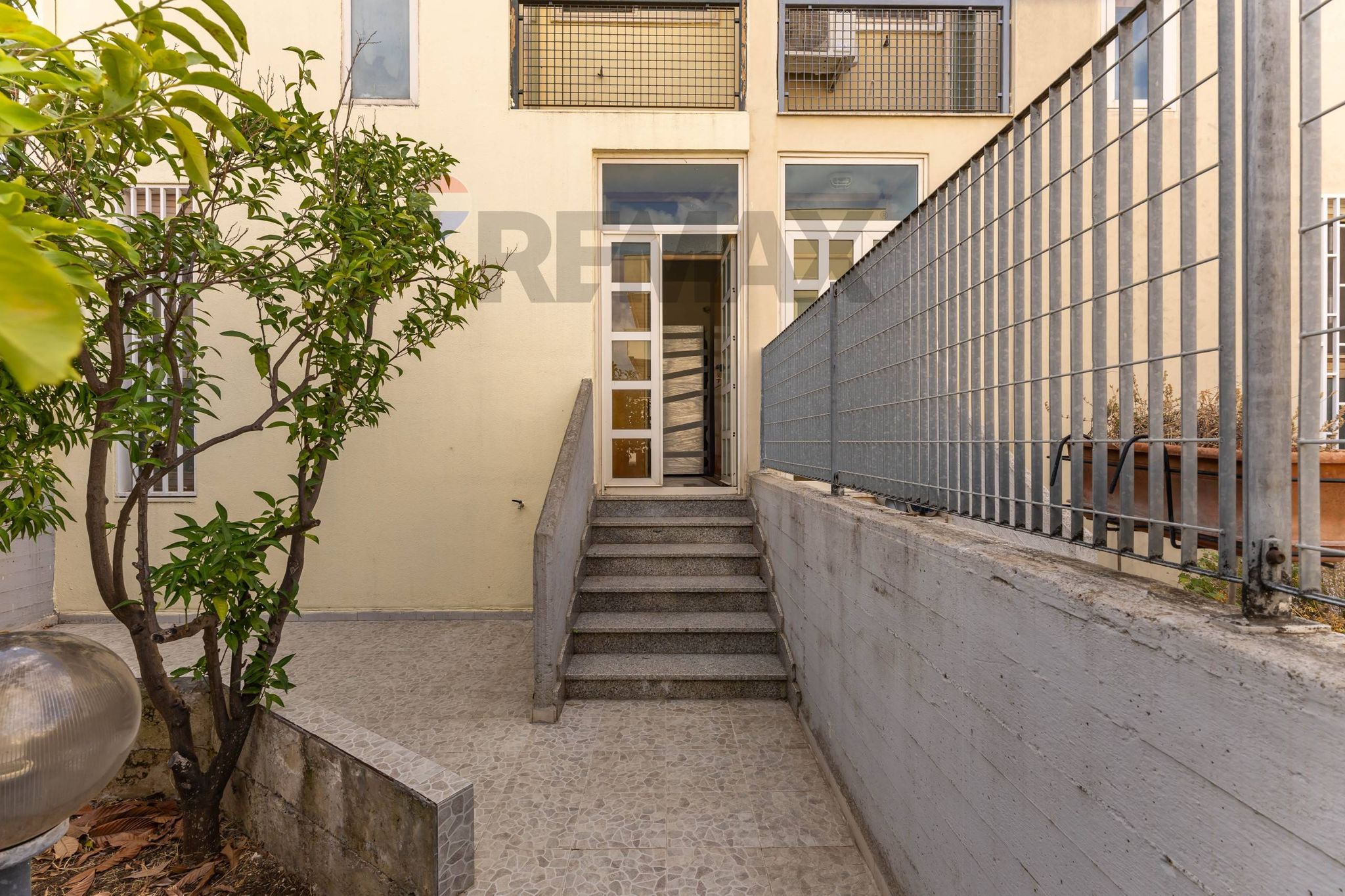 Edificio all'aperto