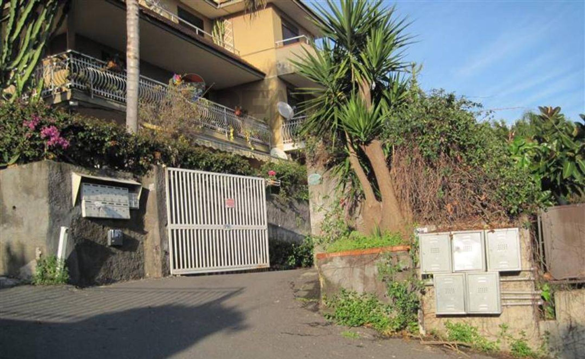 Immobile a Aci Castello