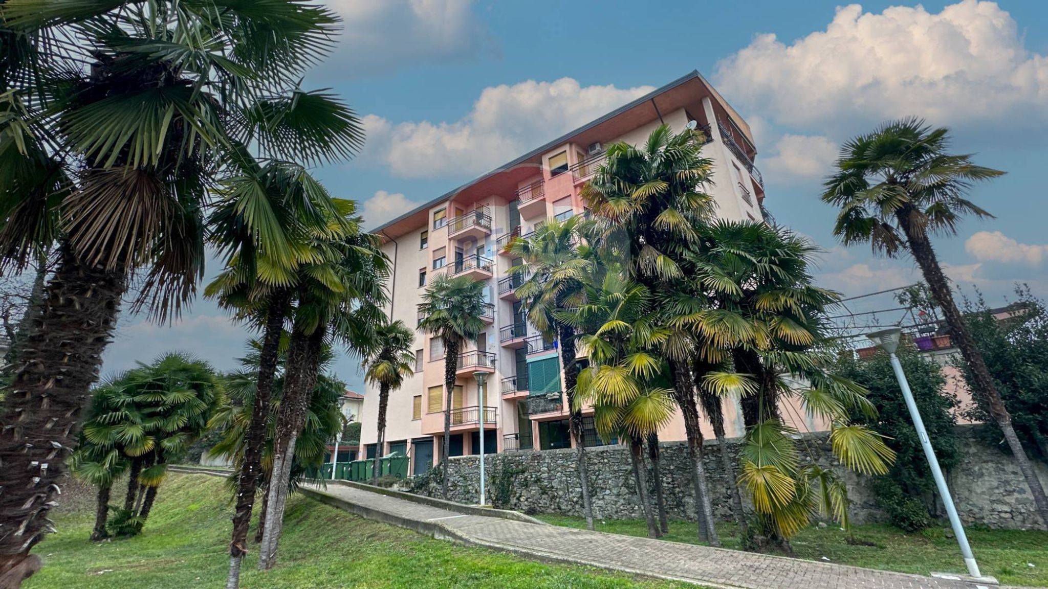 Edificio all'aperto