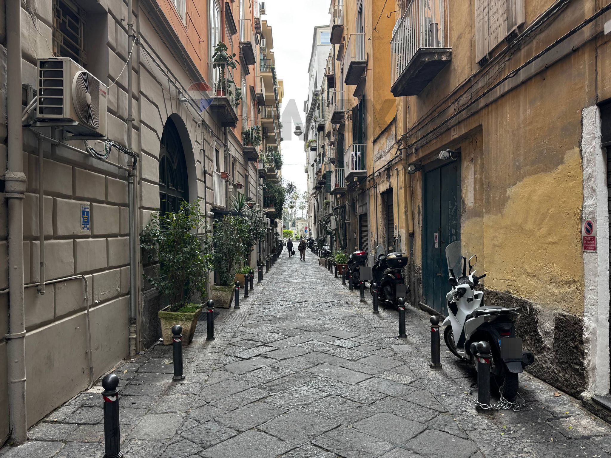 Edificio all'aperto