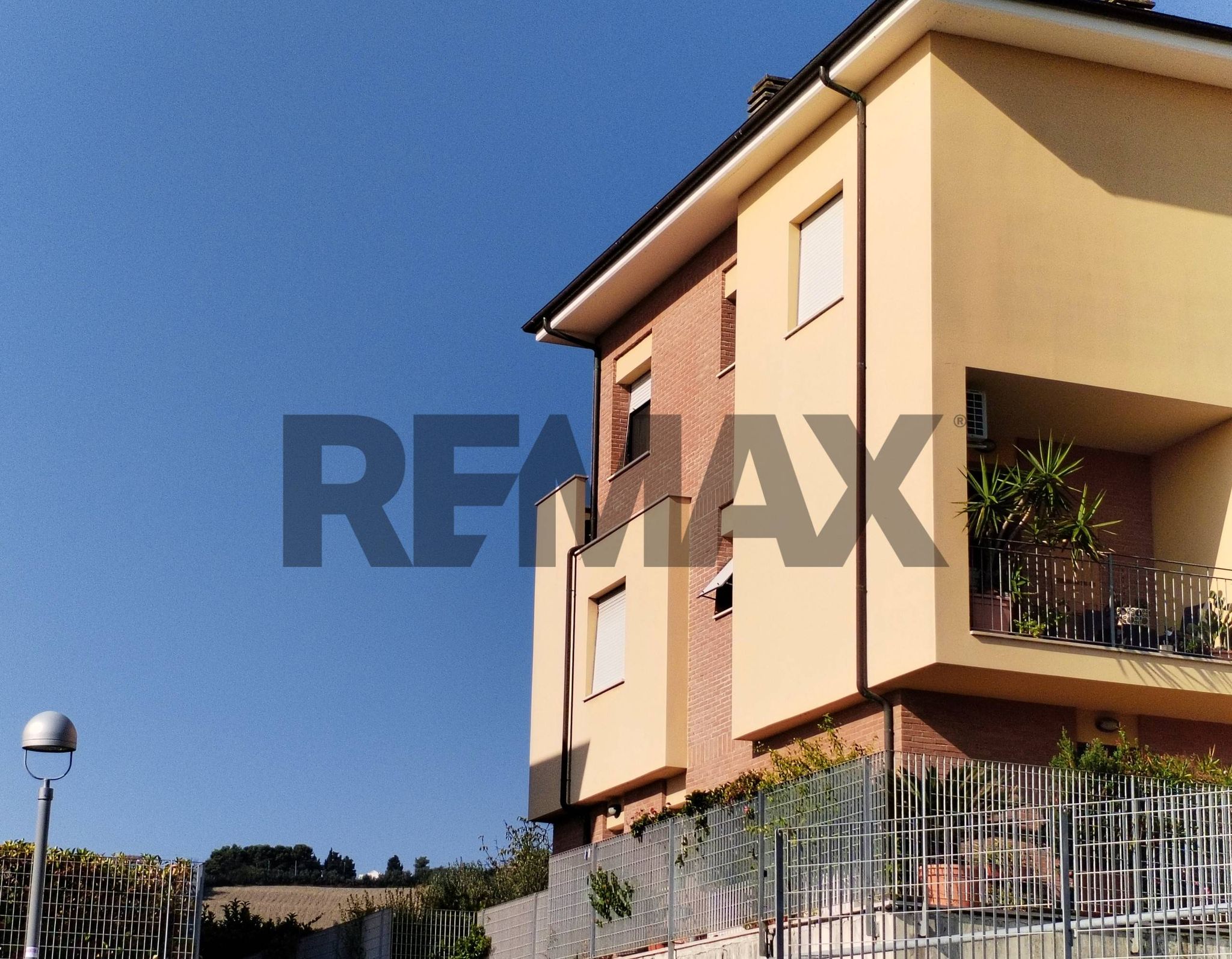 Edificio all'aperto