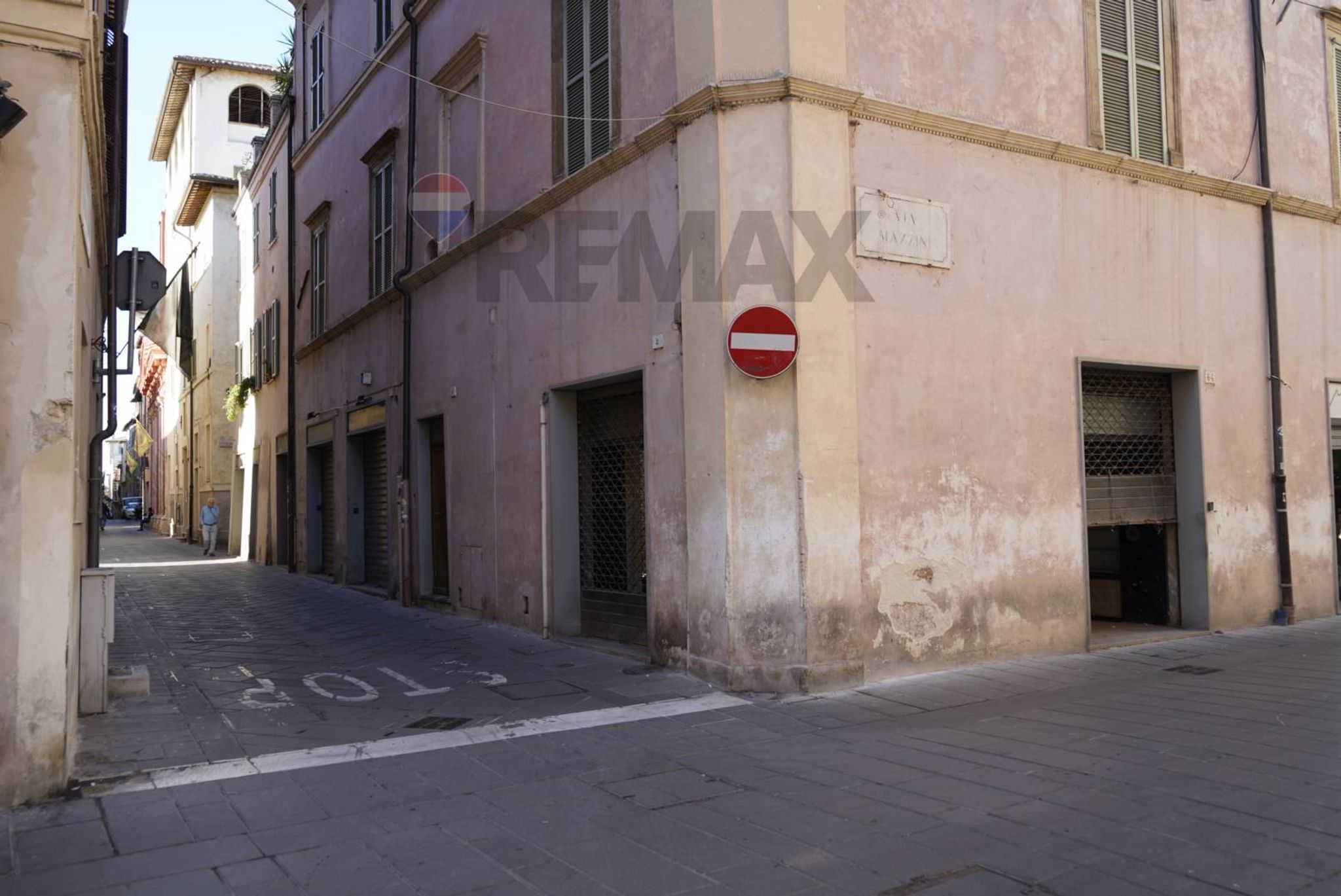 Immobile a Foligno
