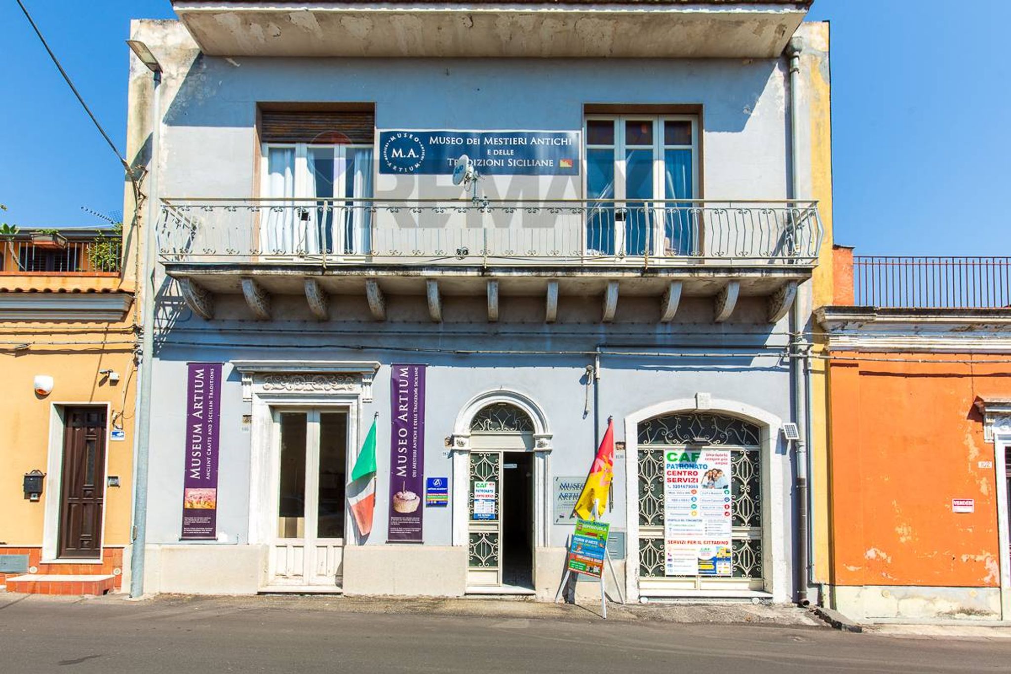 Edificio all'aperto