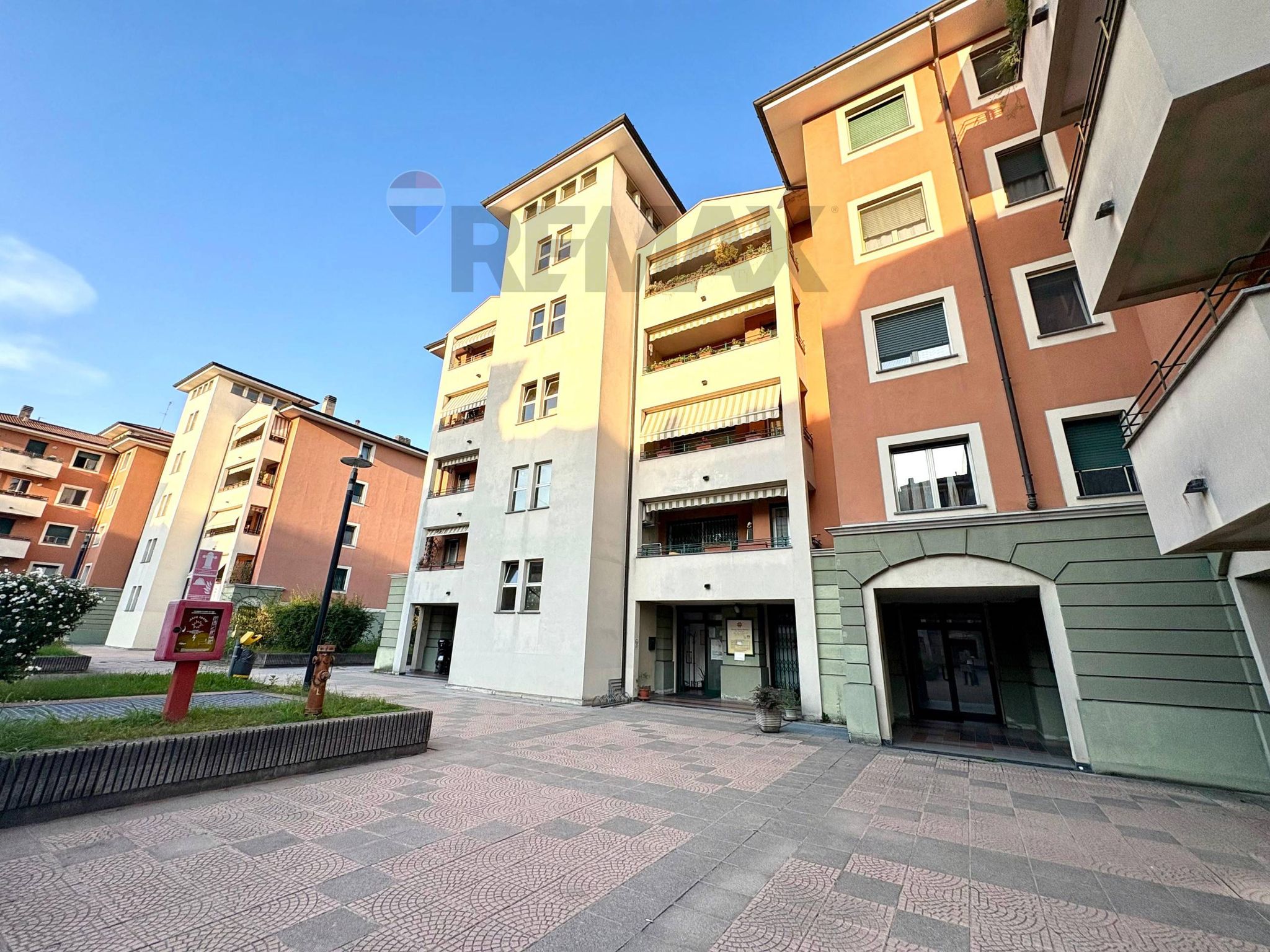 Edificio all'aperto