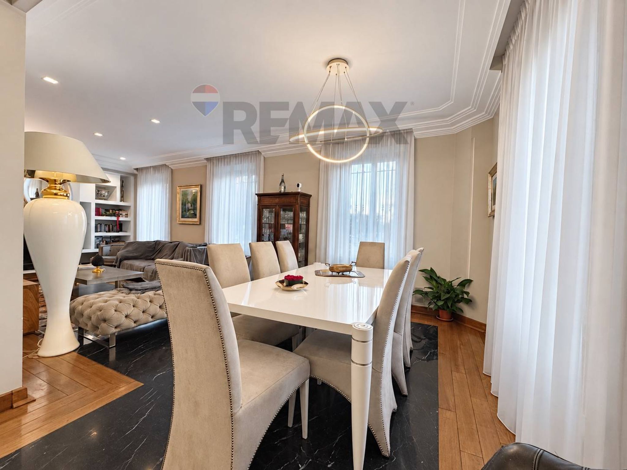 Property in Roma