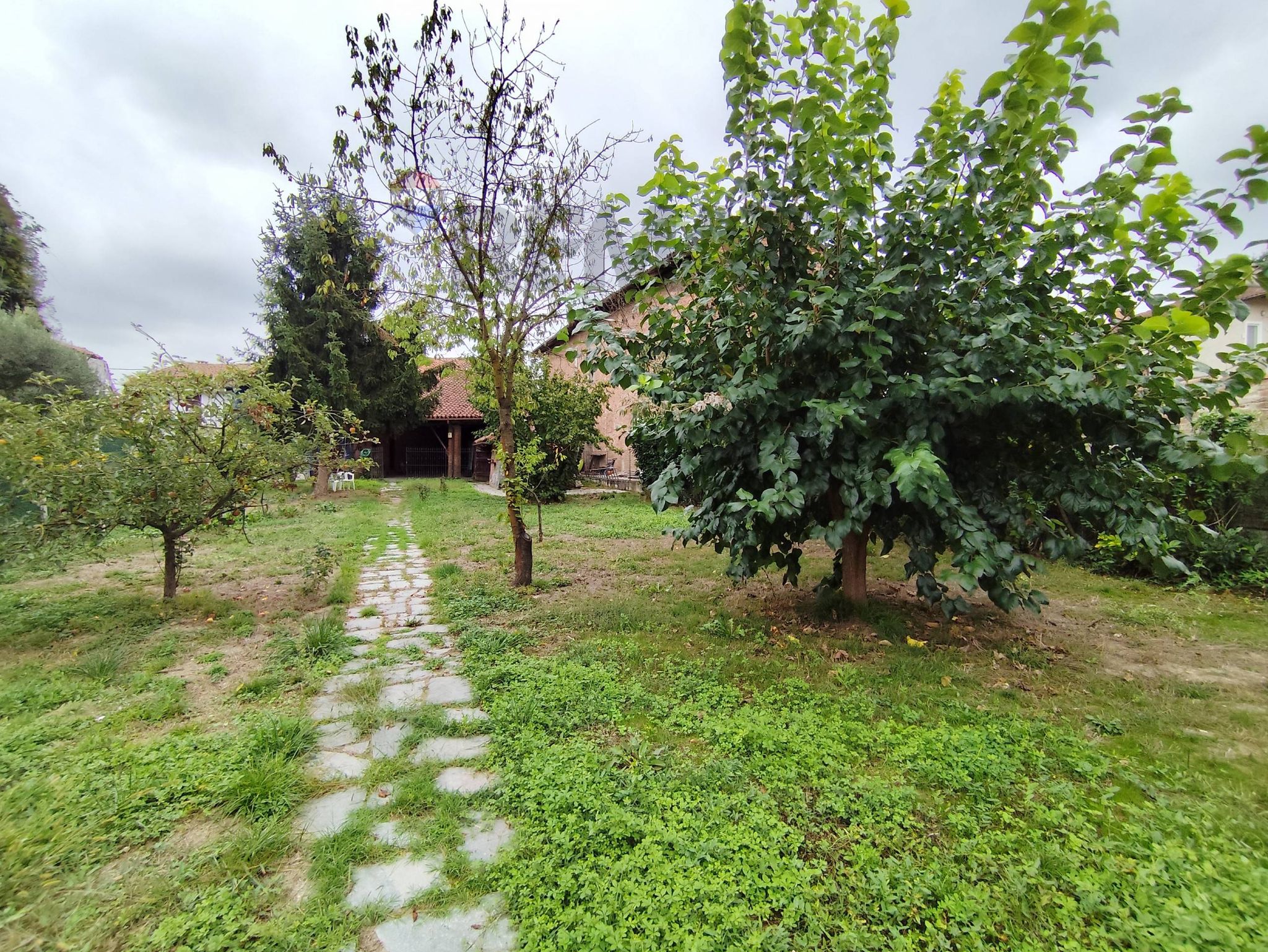 Property in Lauriano