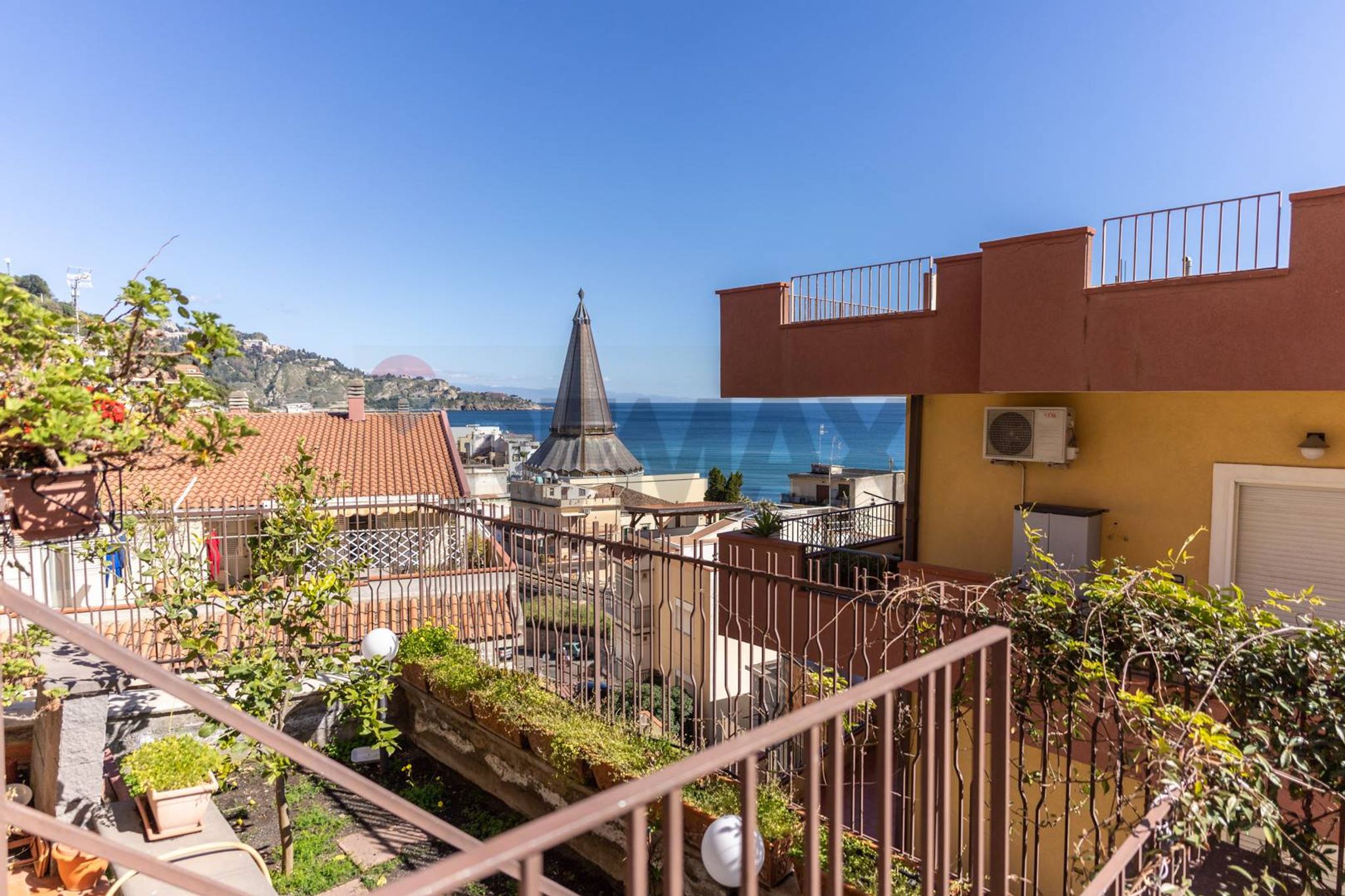 Immobile a Giardini-Naxos