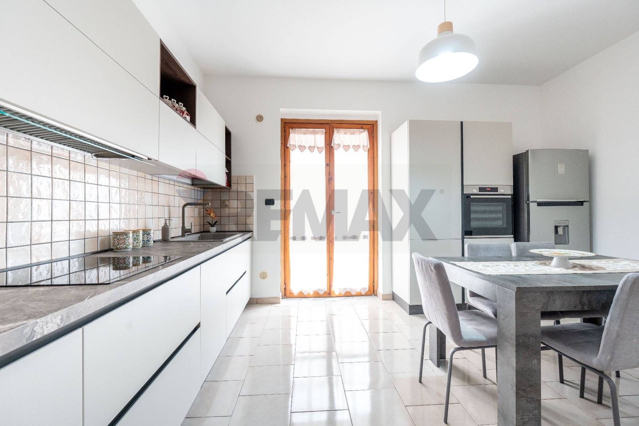 Immobile a Aci Sant'Antonio