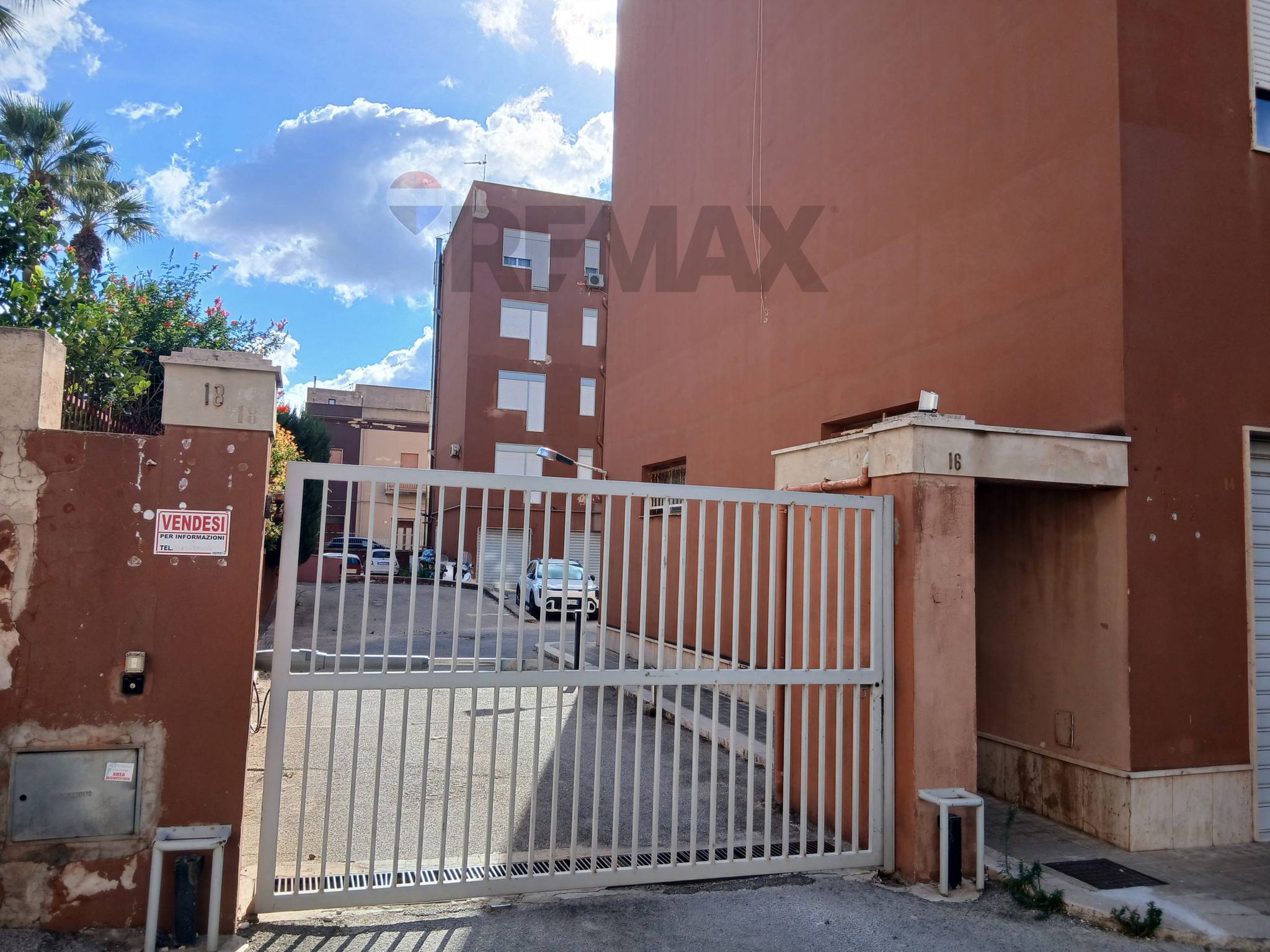 Edificio all'aperto