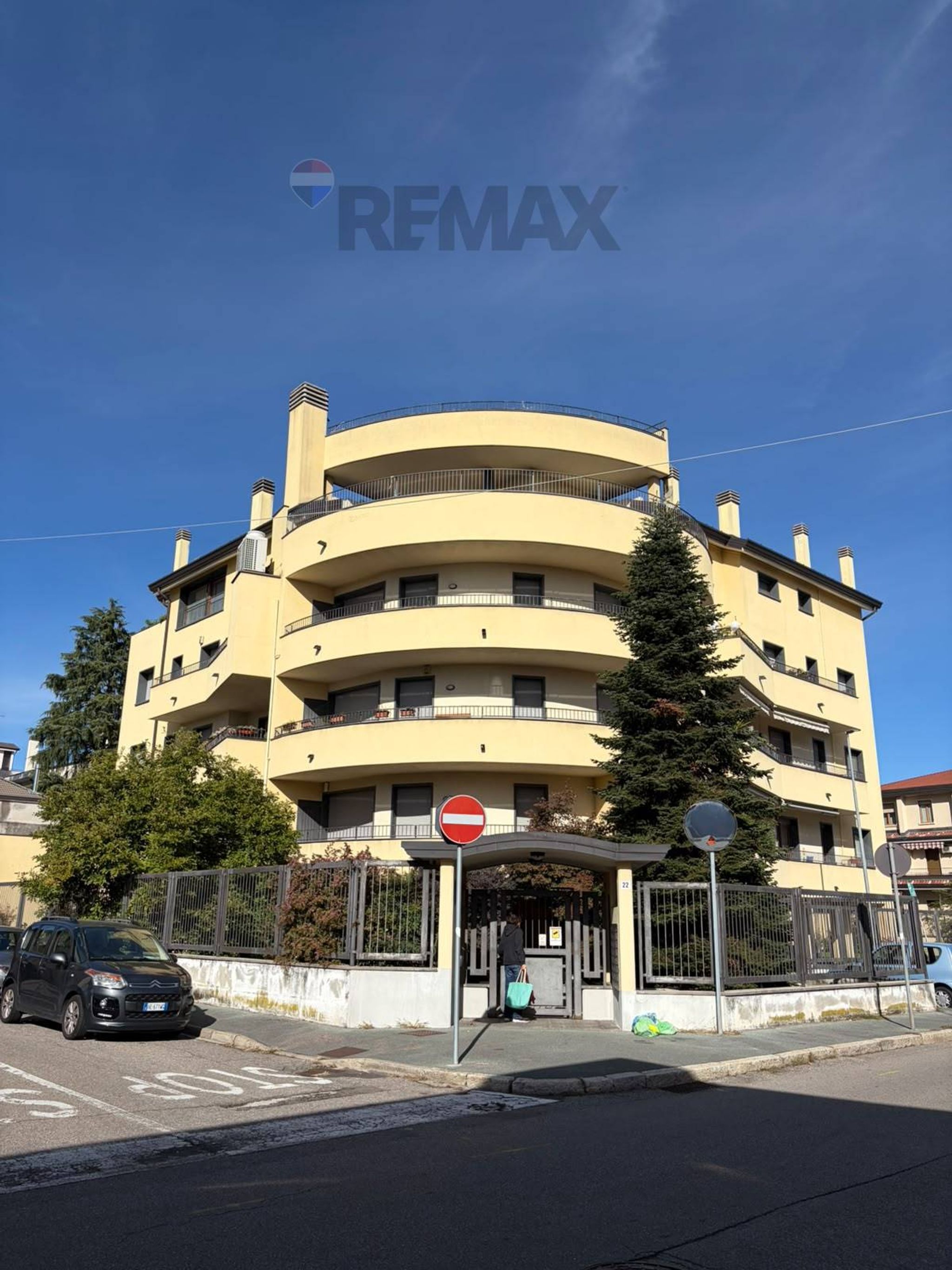 Edificio all'aperto