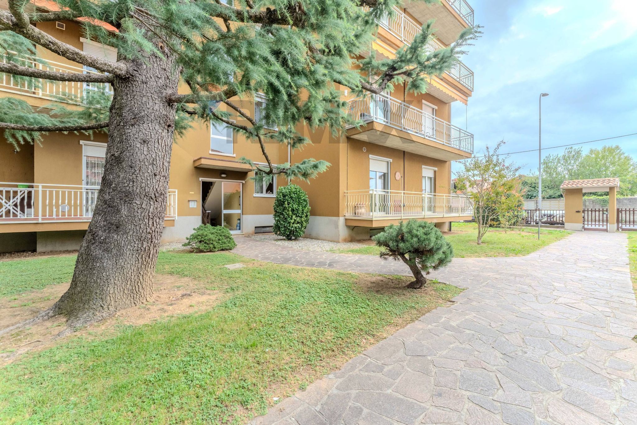 Edificio all'aperto