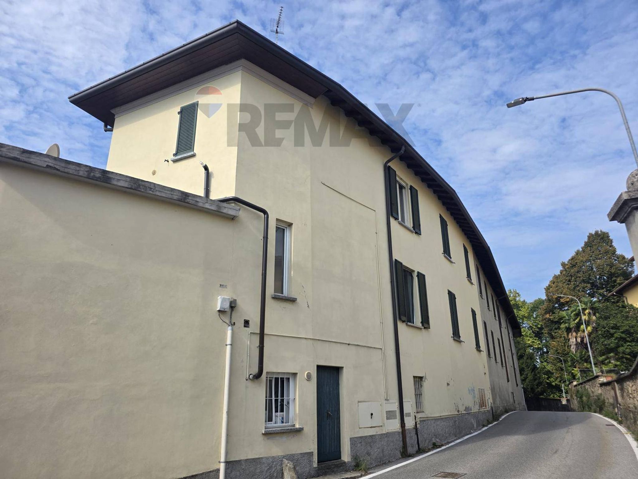 Edificio all'aperto