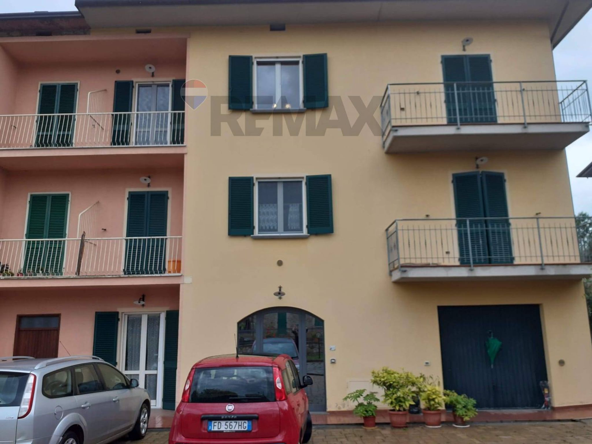 Edificio all'aperto