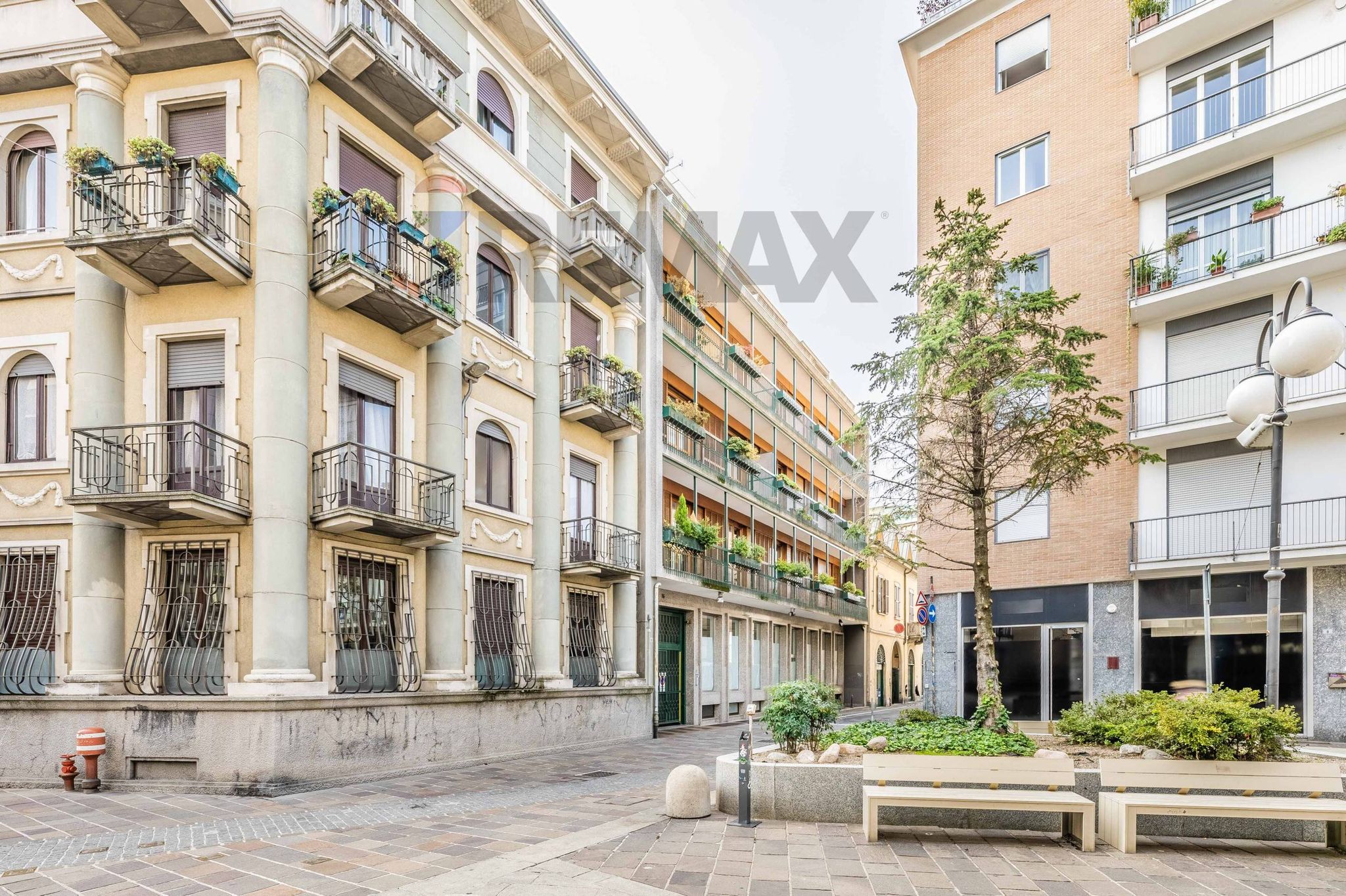 Edificio all'aperto