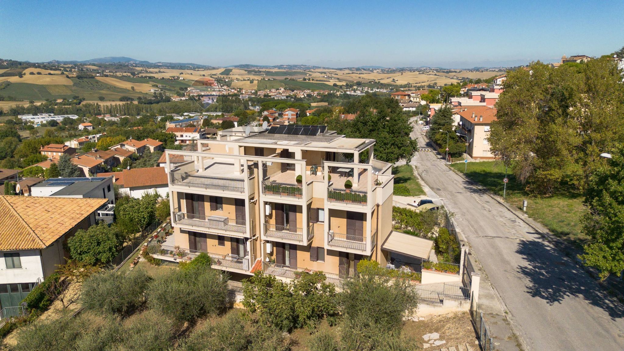 Edificio all'aperto