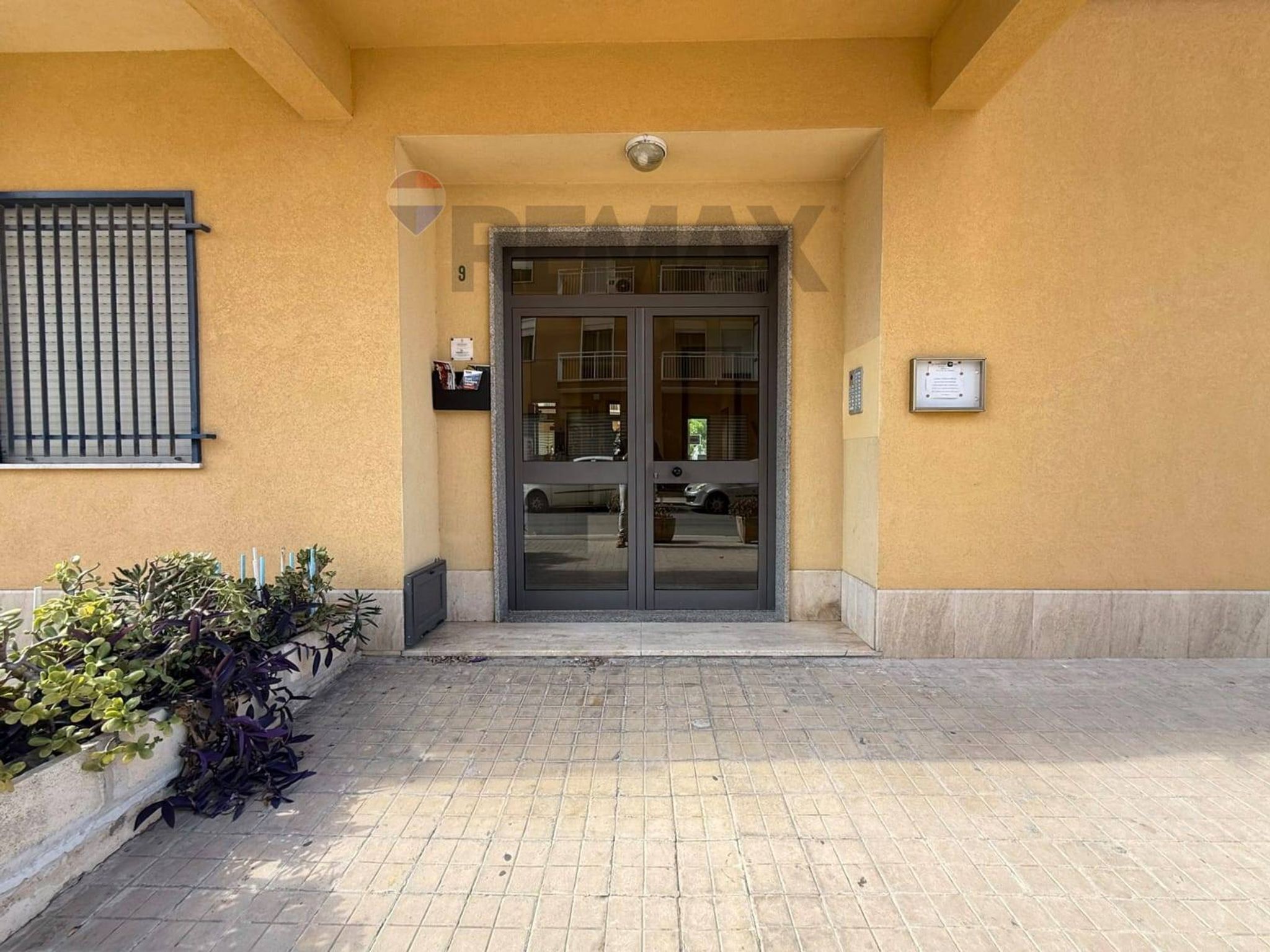 Edificio all'aperto