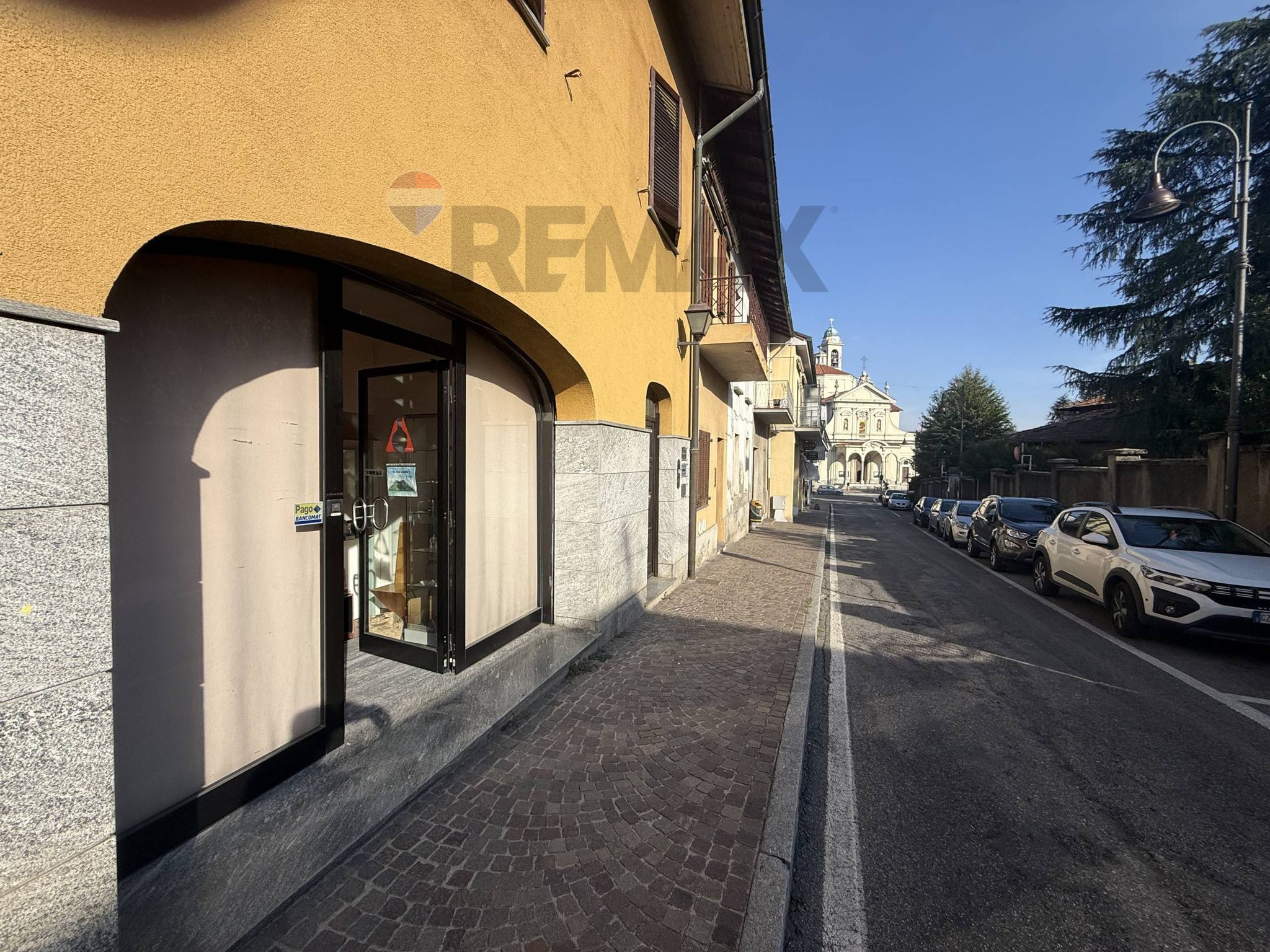 Edificio all'aperto