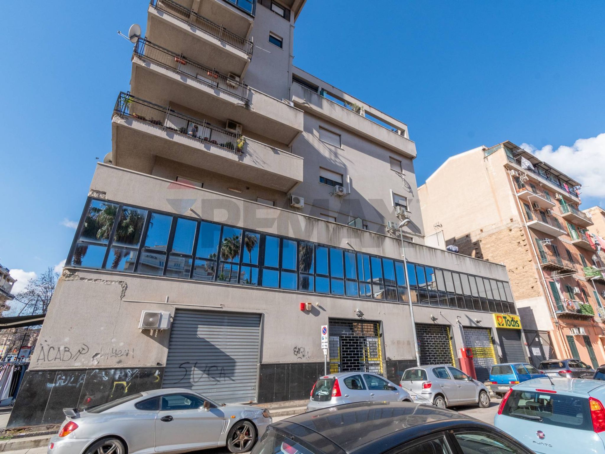 Edificio all'aperto