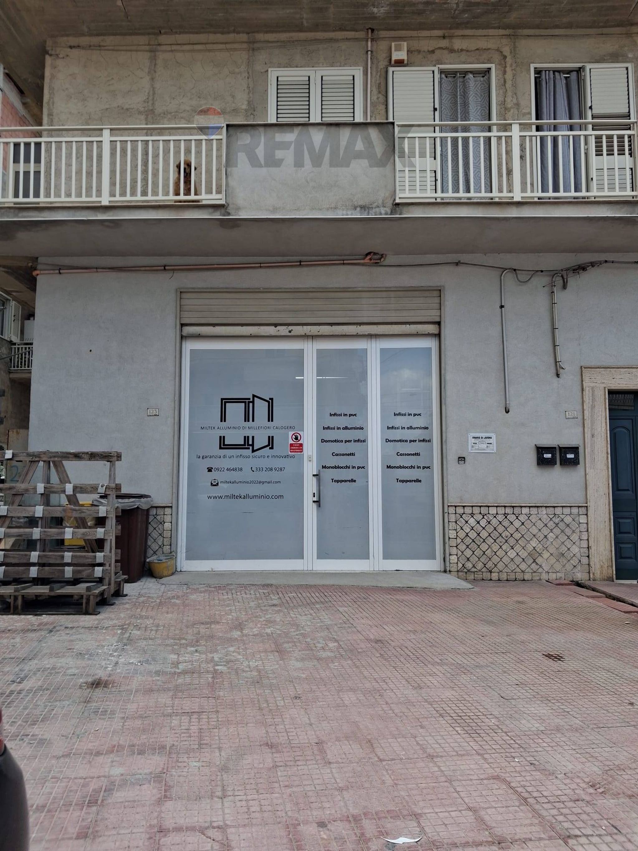 Edificio all'aperto