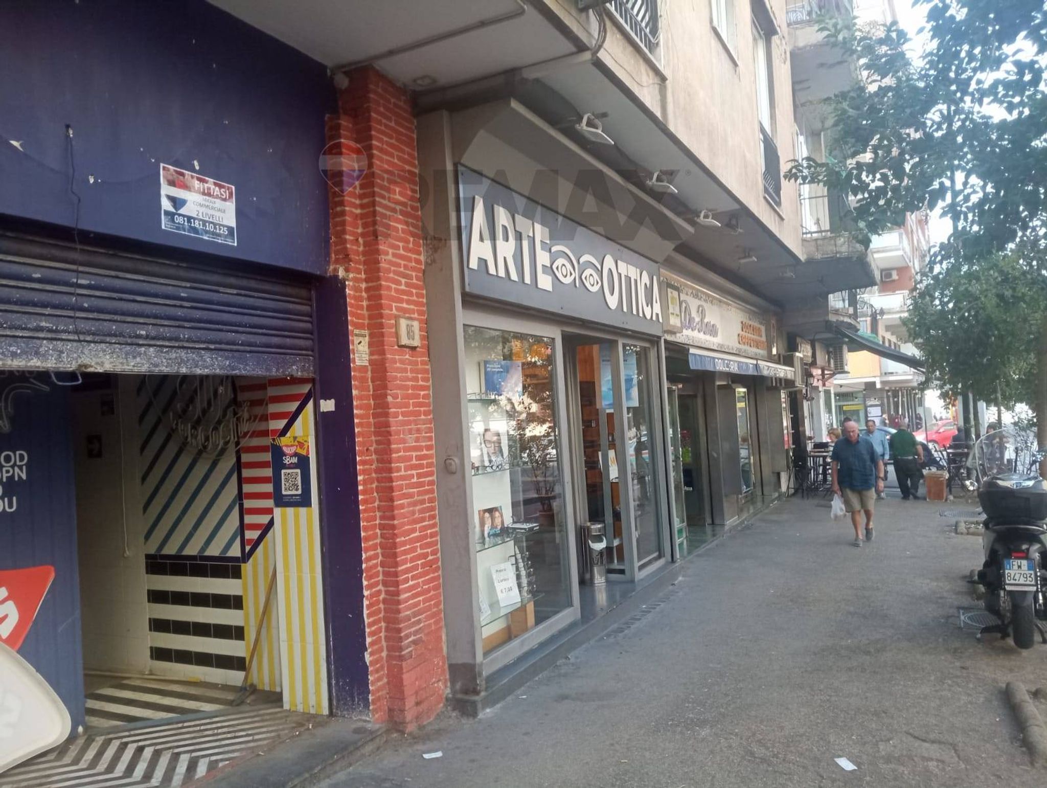 Edificio all'aperto