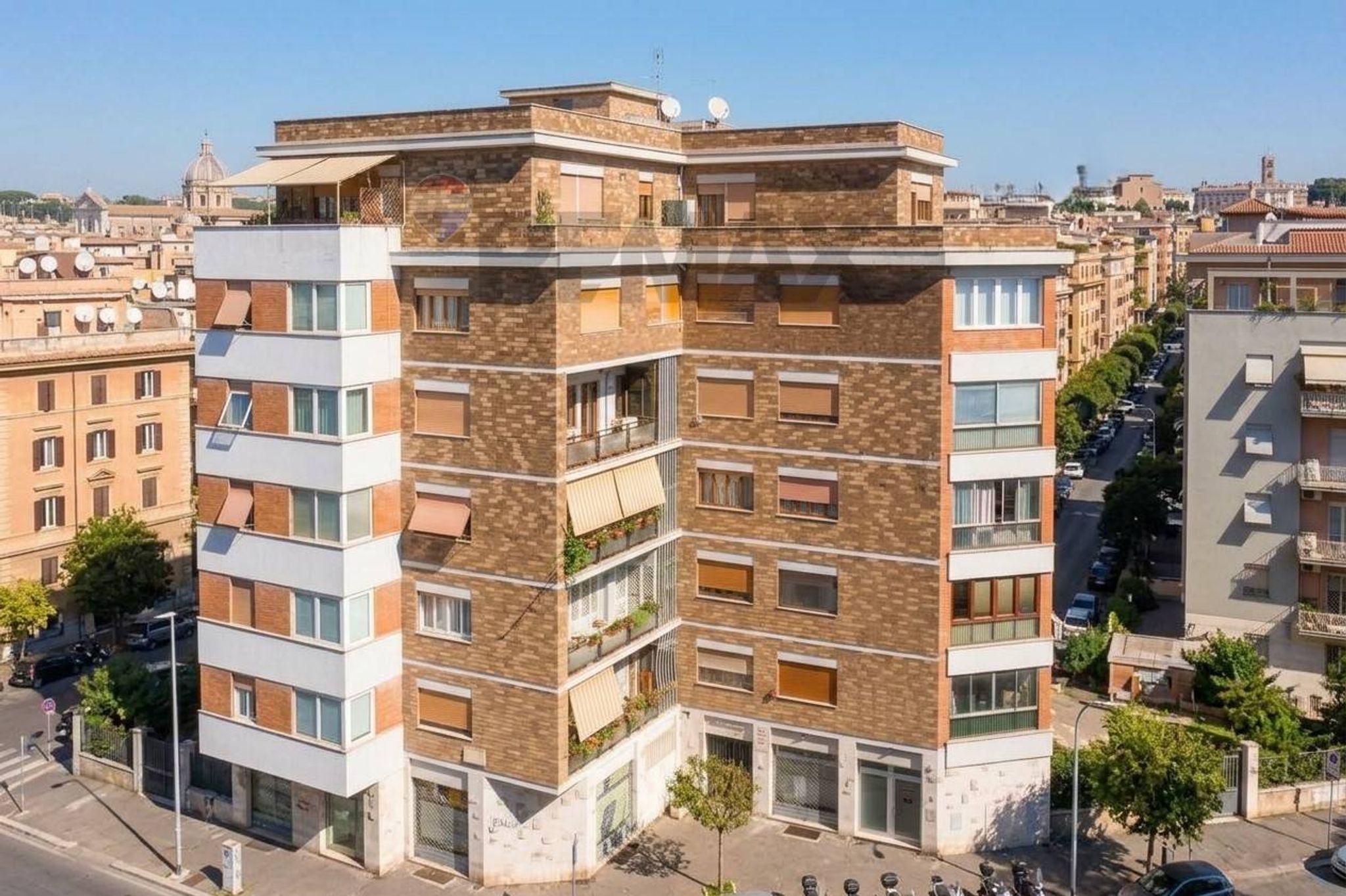 Edificio all'aperto