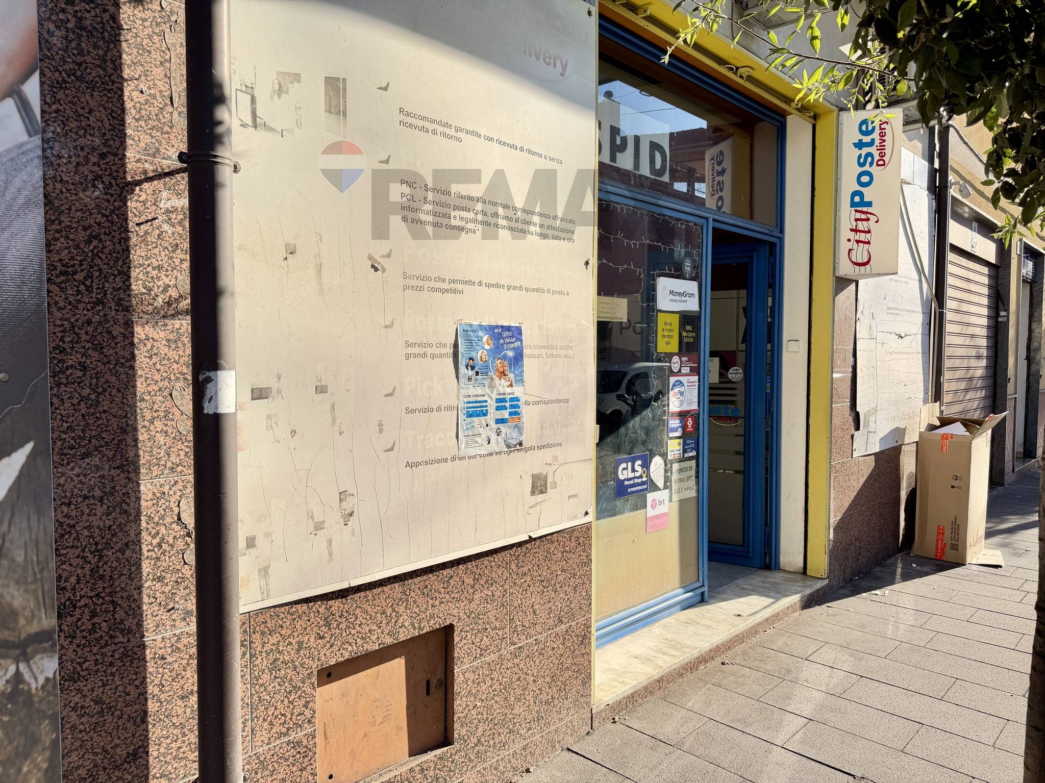 Edificio all'aperto