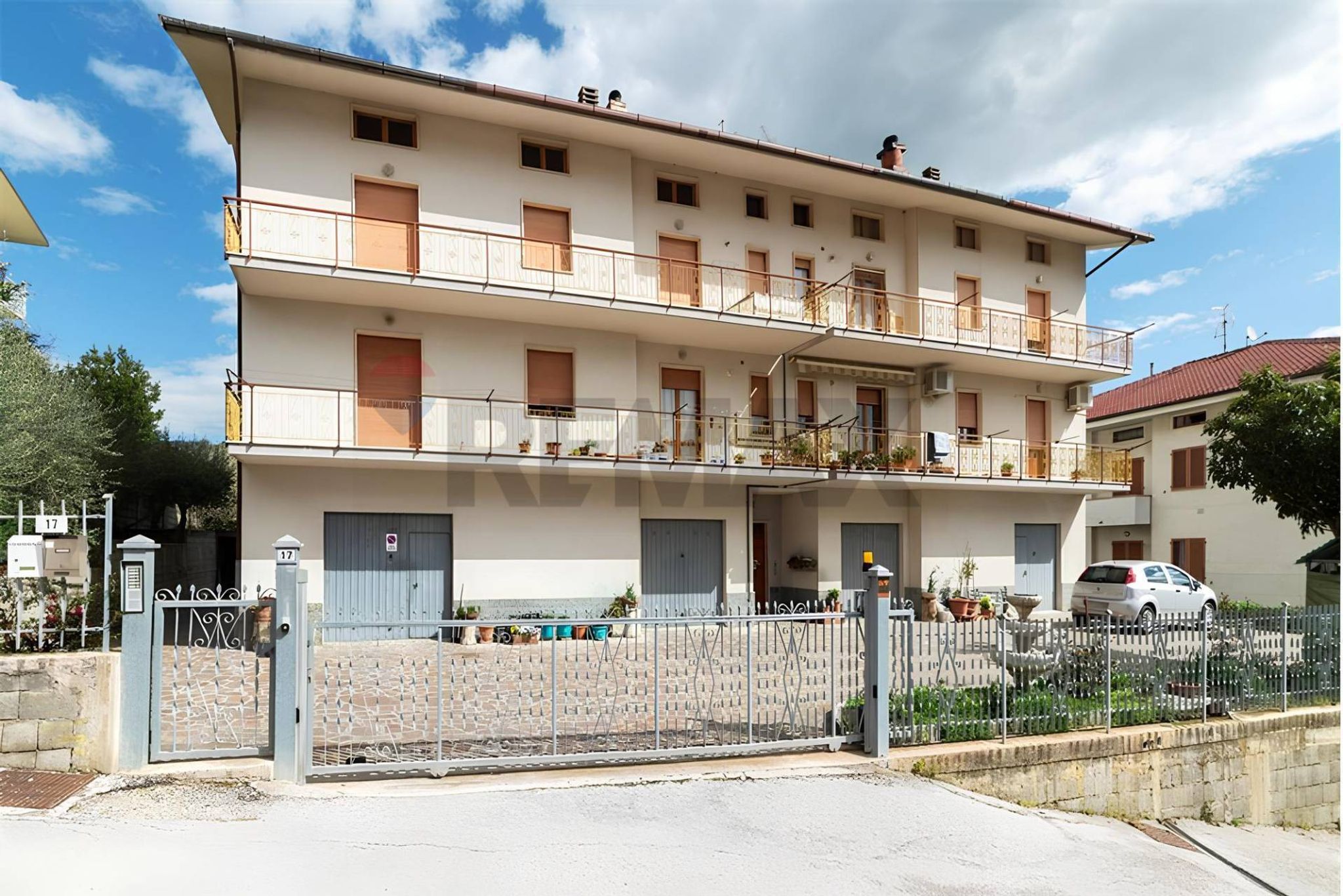 Edificio all'aperto