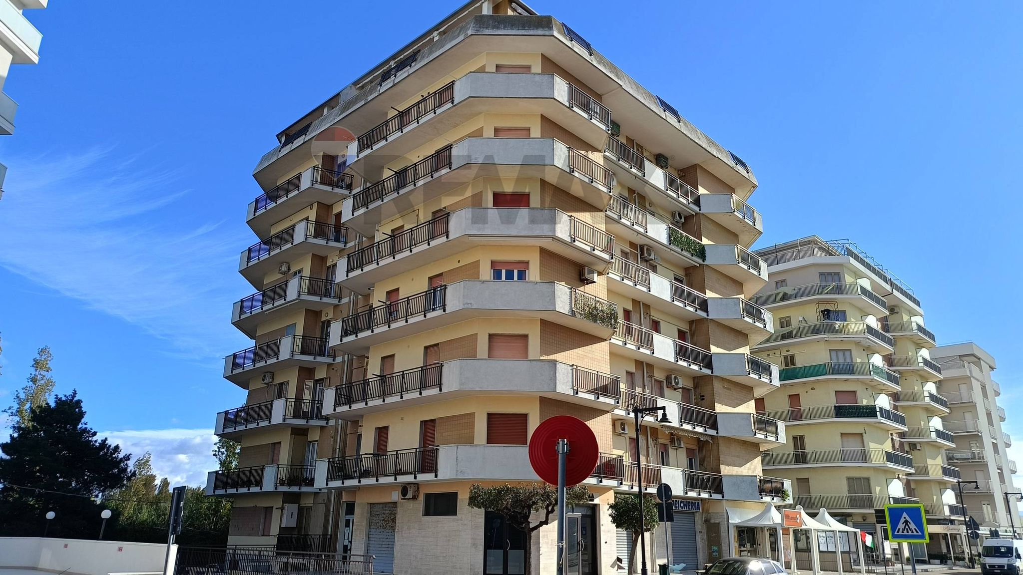 Edificio all'aperto