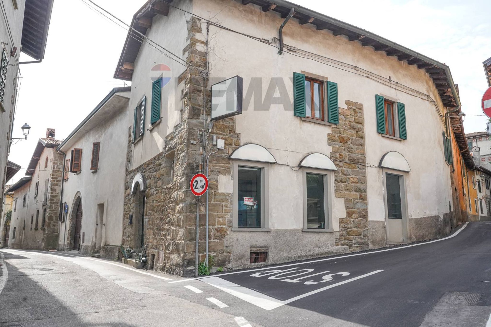 Edificio all'aperto