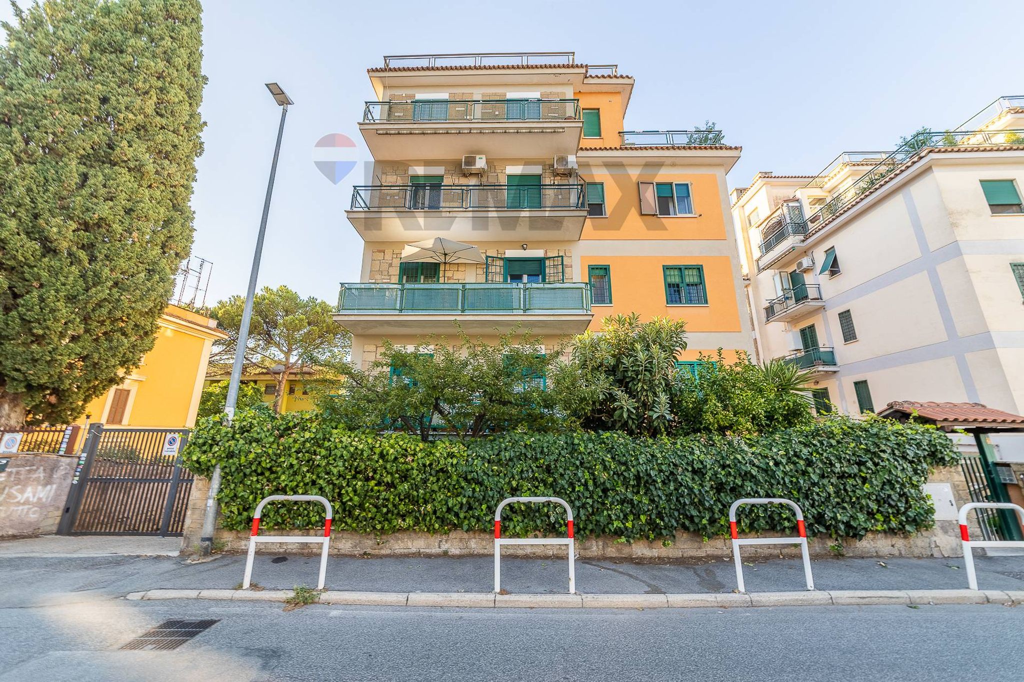 Property in Roma