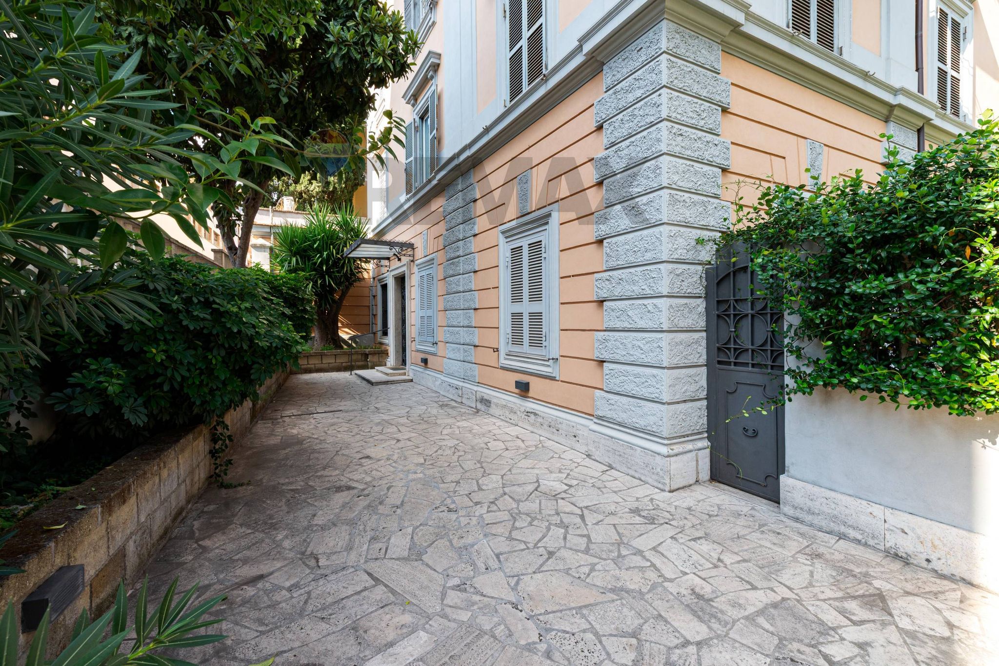 Casa all'aperto