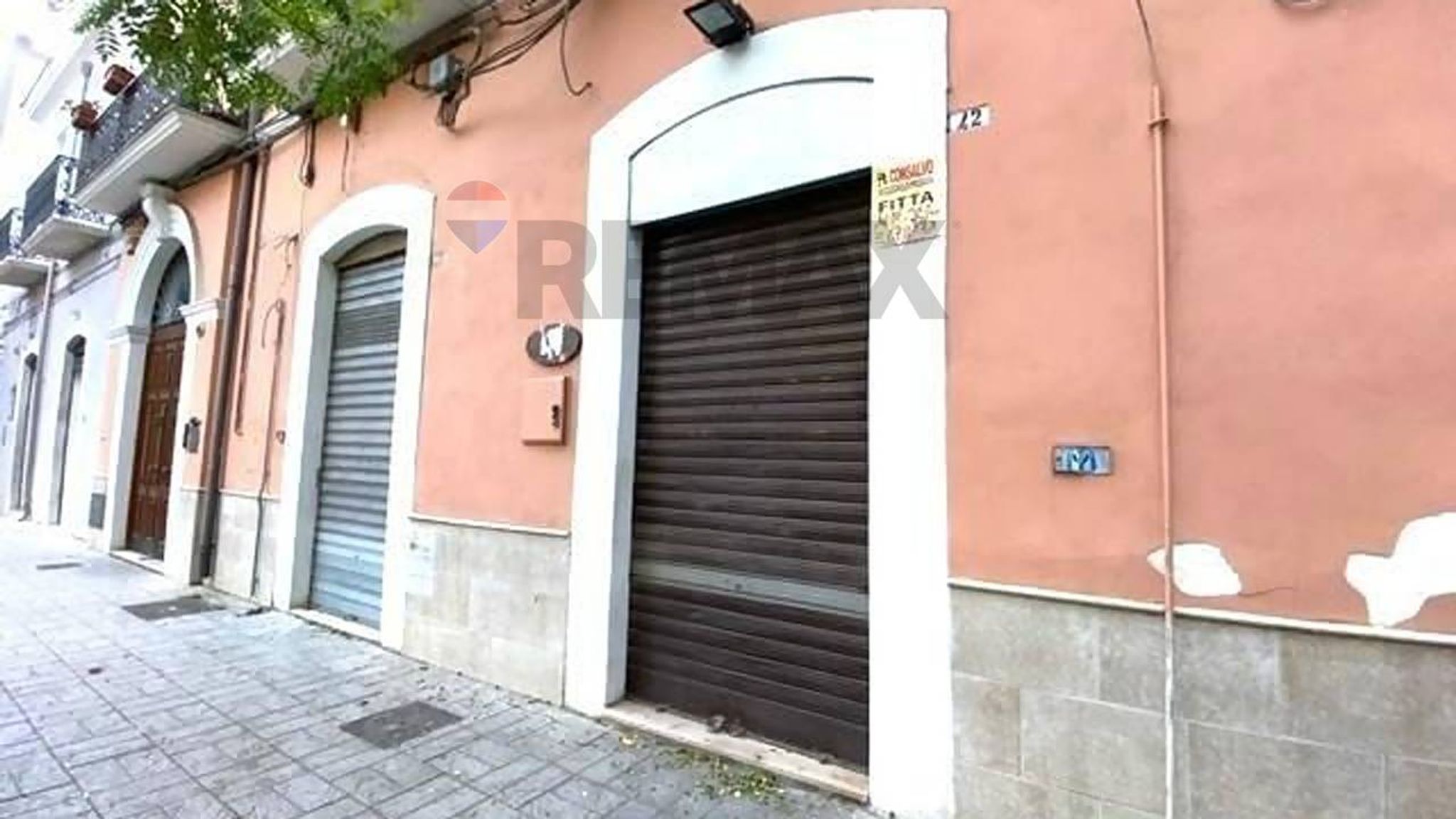 Edificio all'aperto