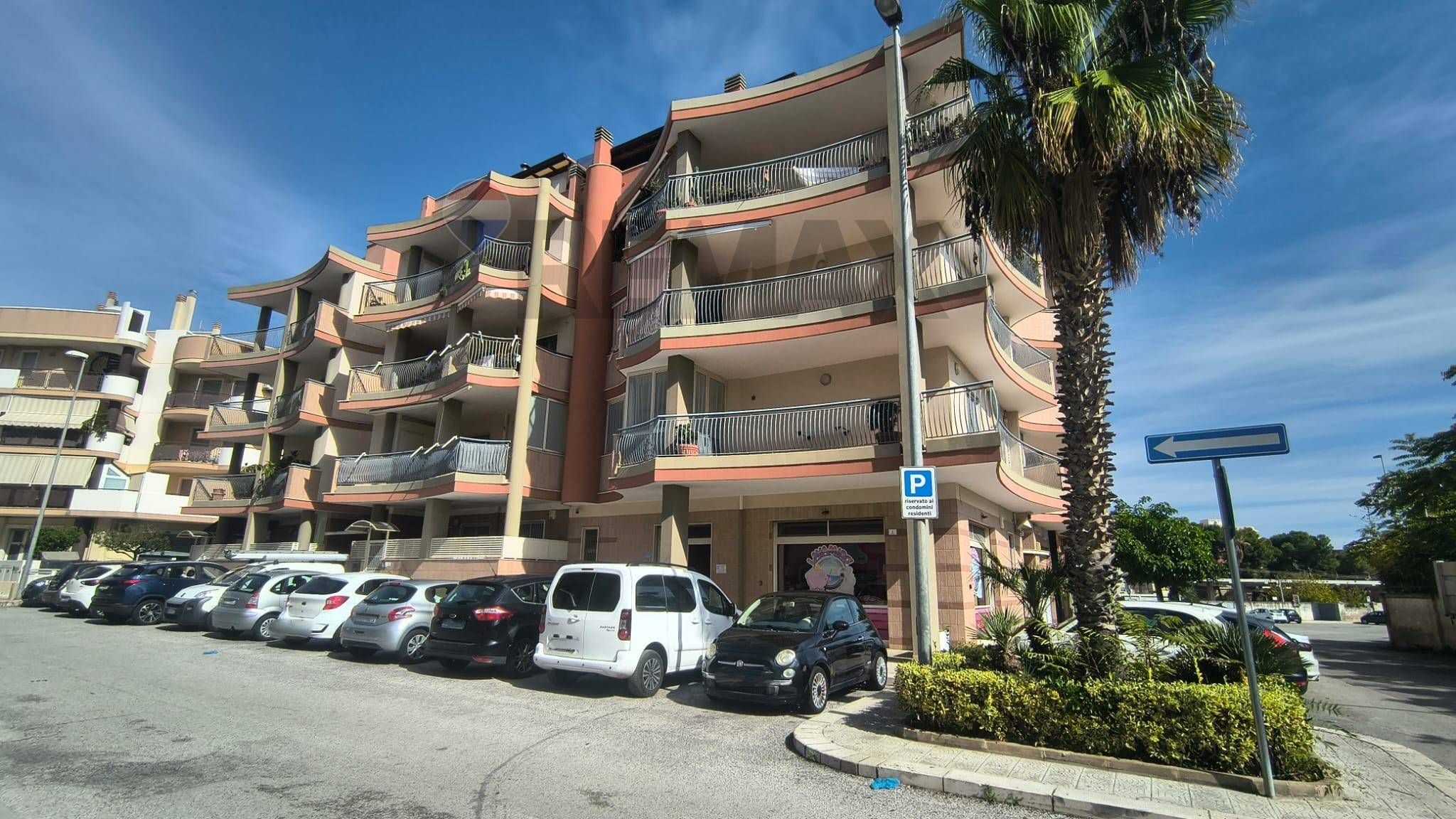 Edificio all'aperto
