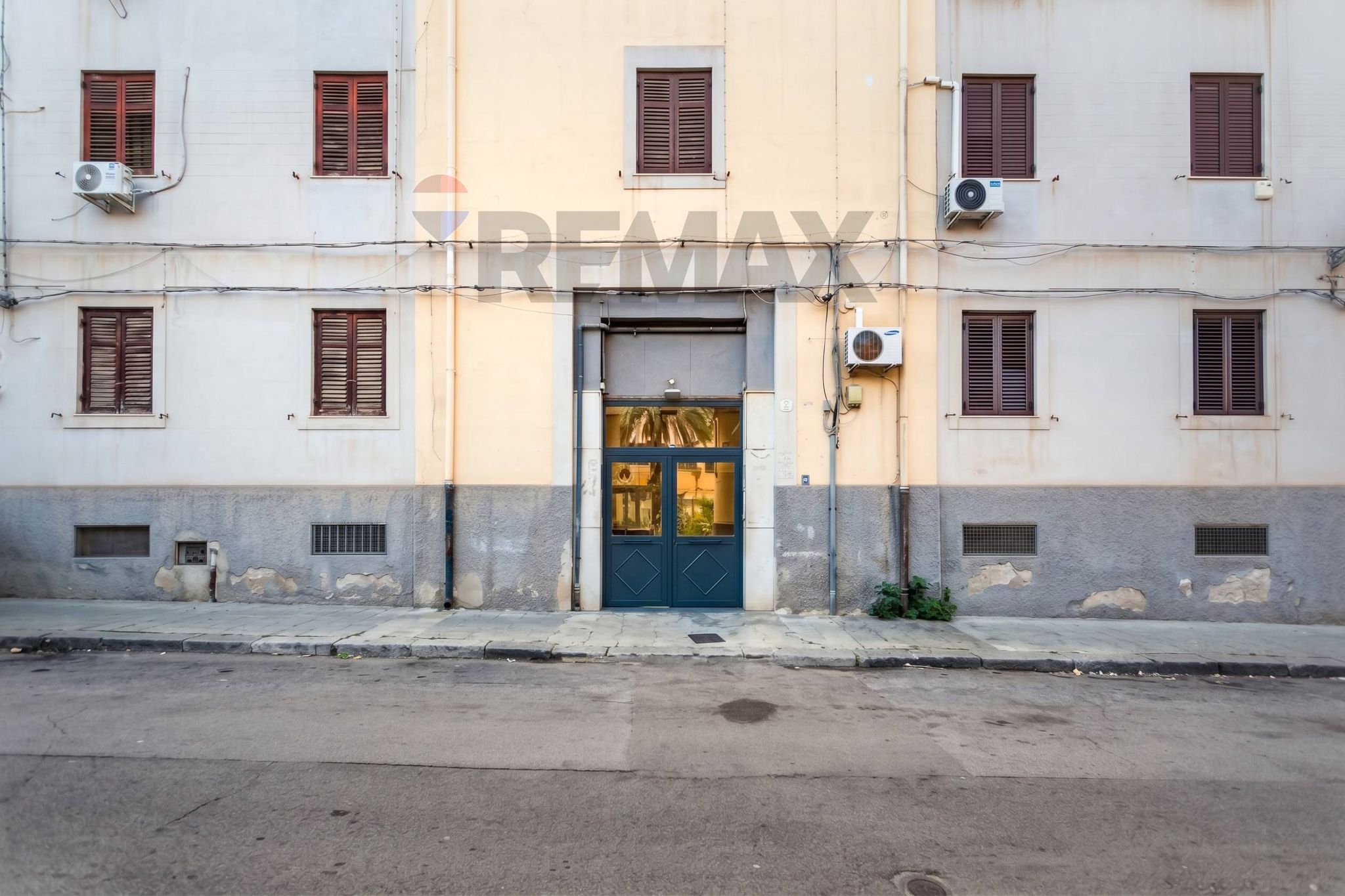 Edificio all'aperto