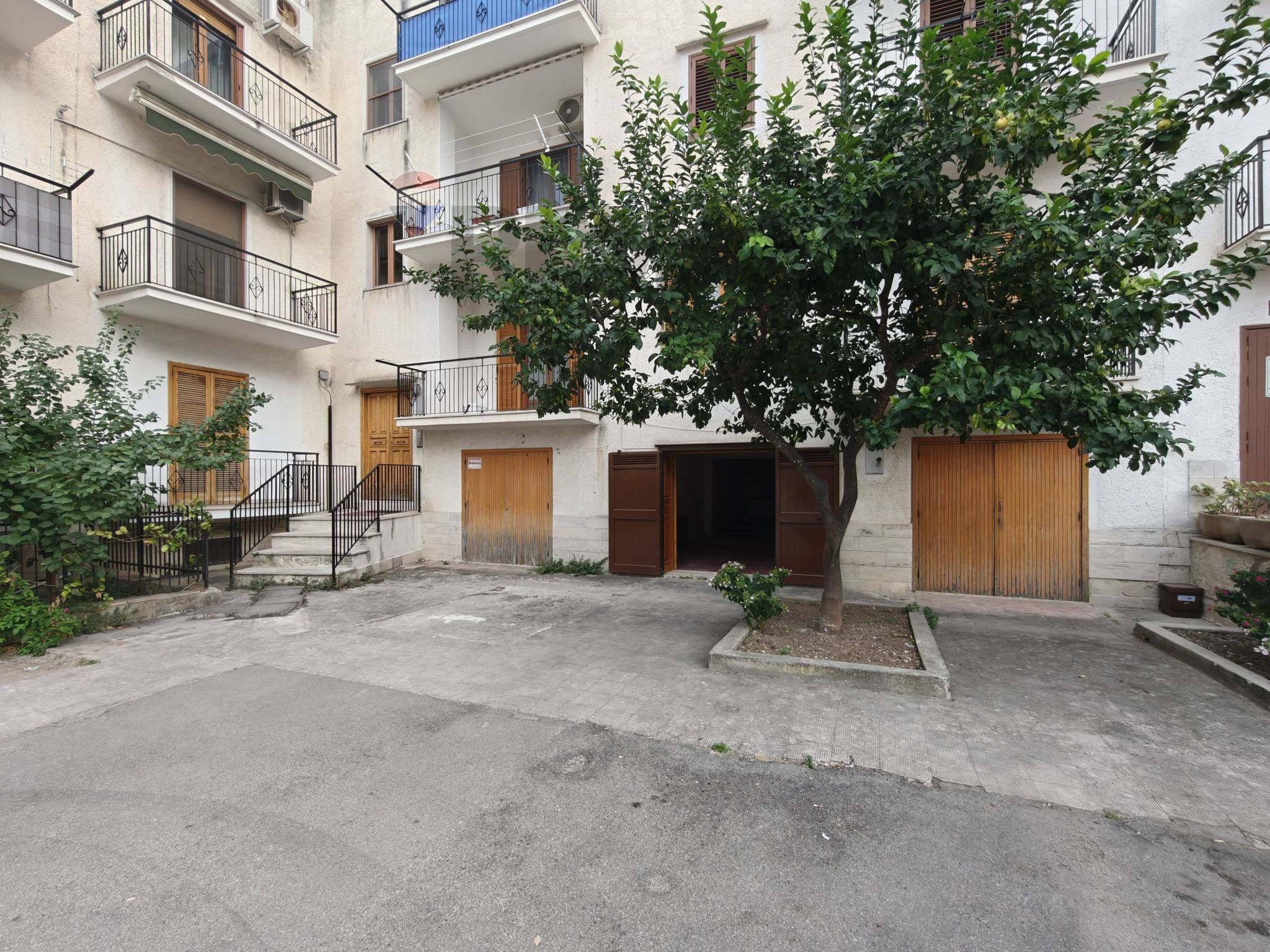 Edificio all'aperto