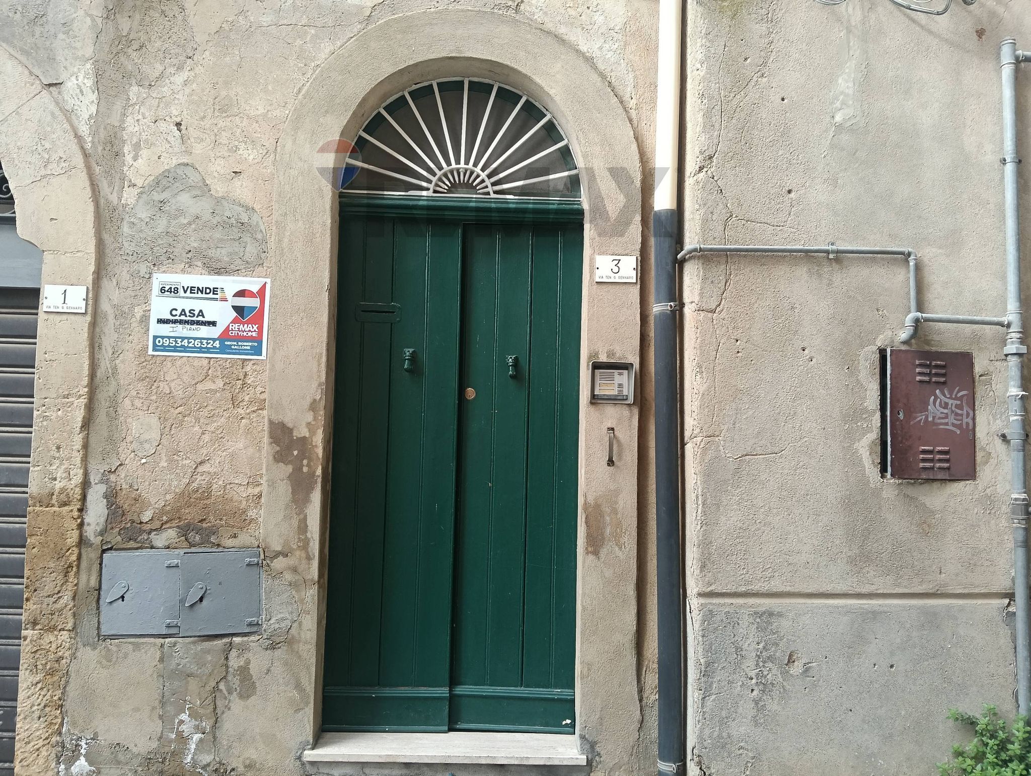 Edificio all'aperto
