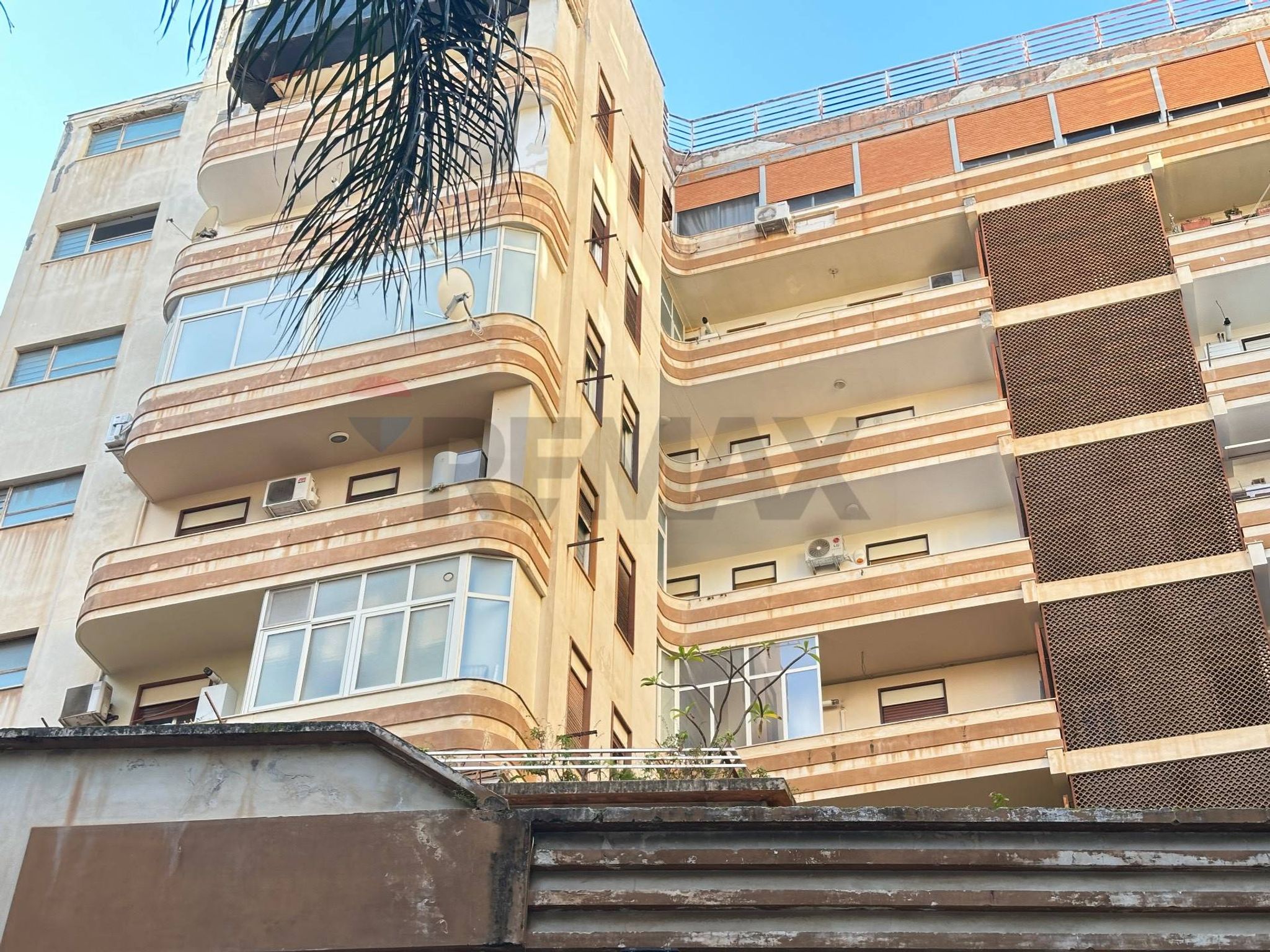 Edificio all'aperto