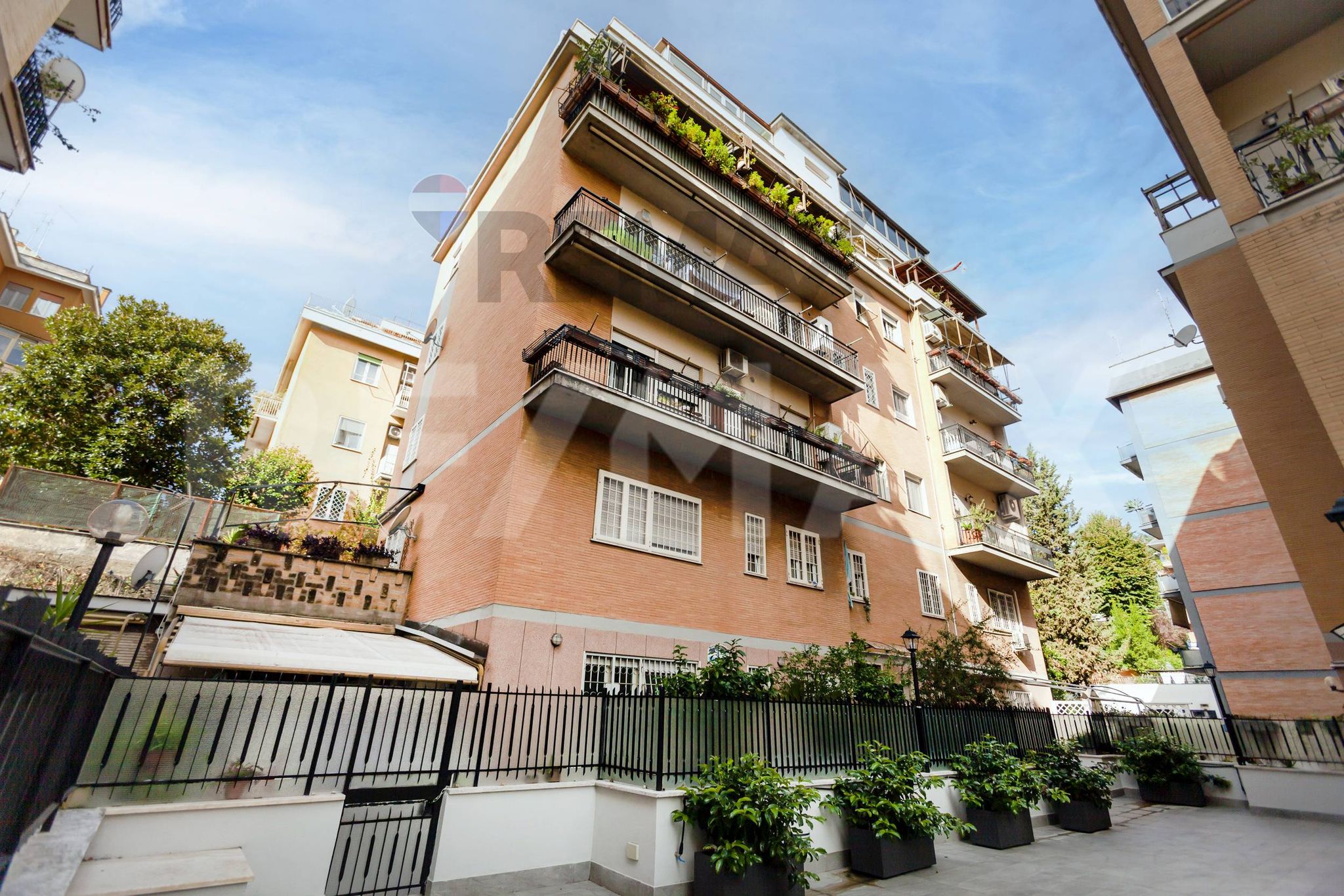 Edificio all'aperto