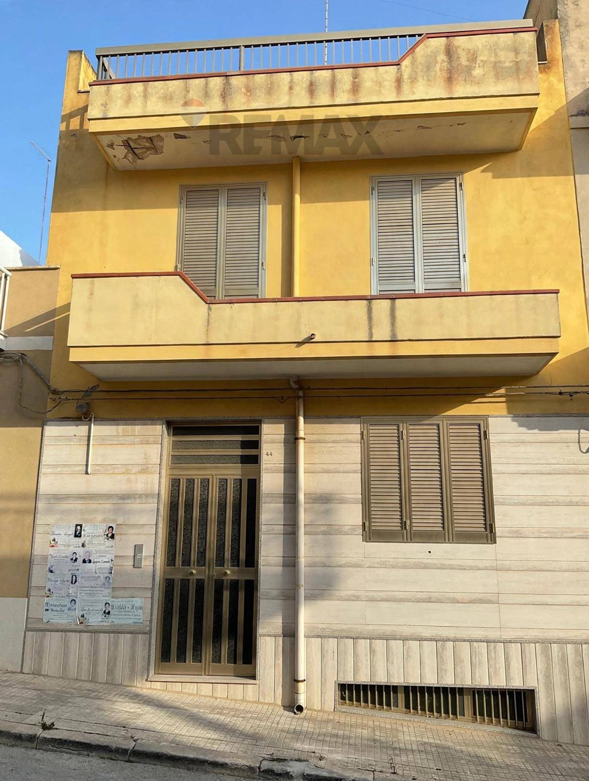 Edificio all'aperto