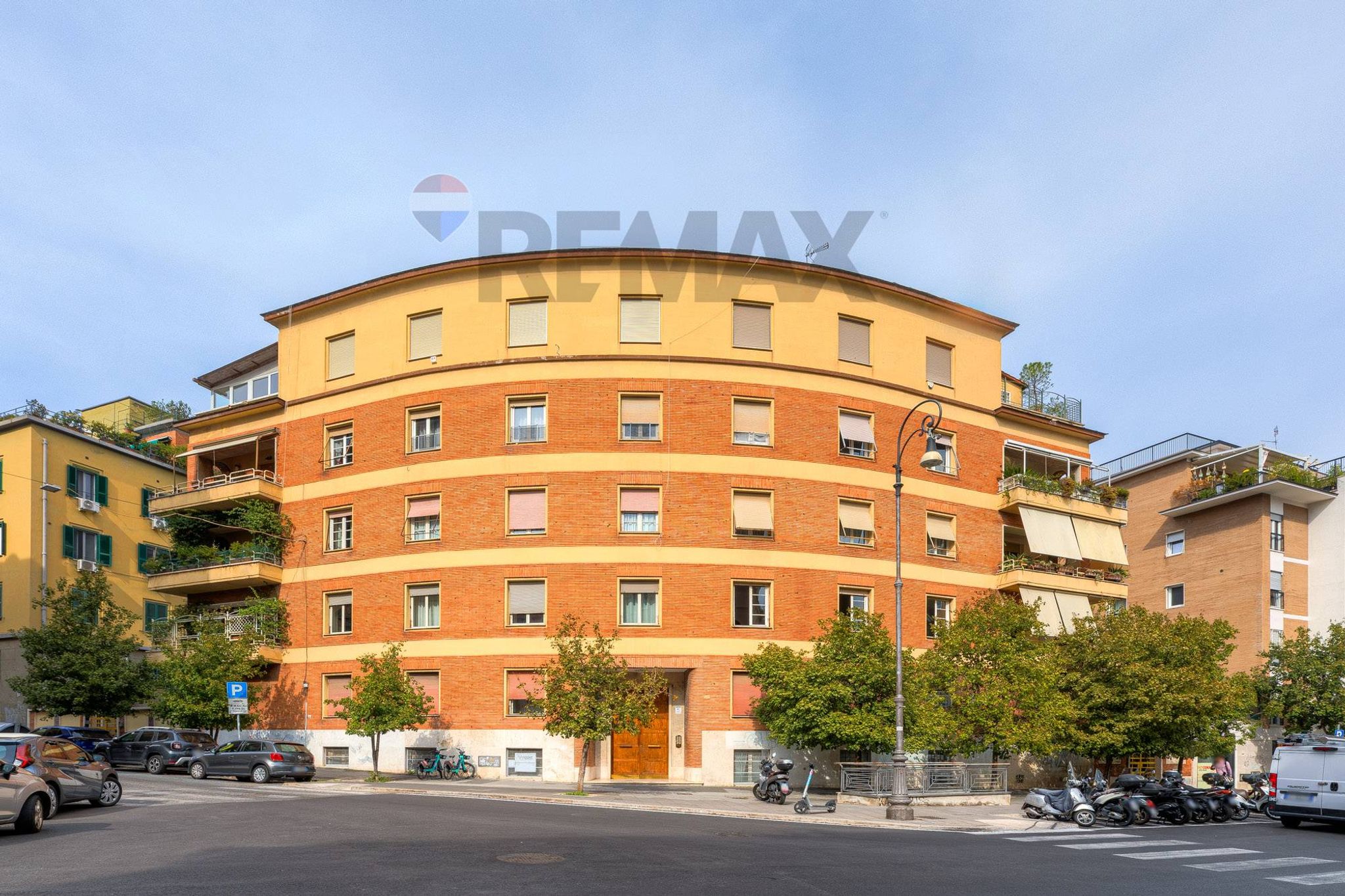 Edificio all'aperto