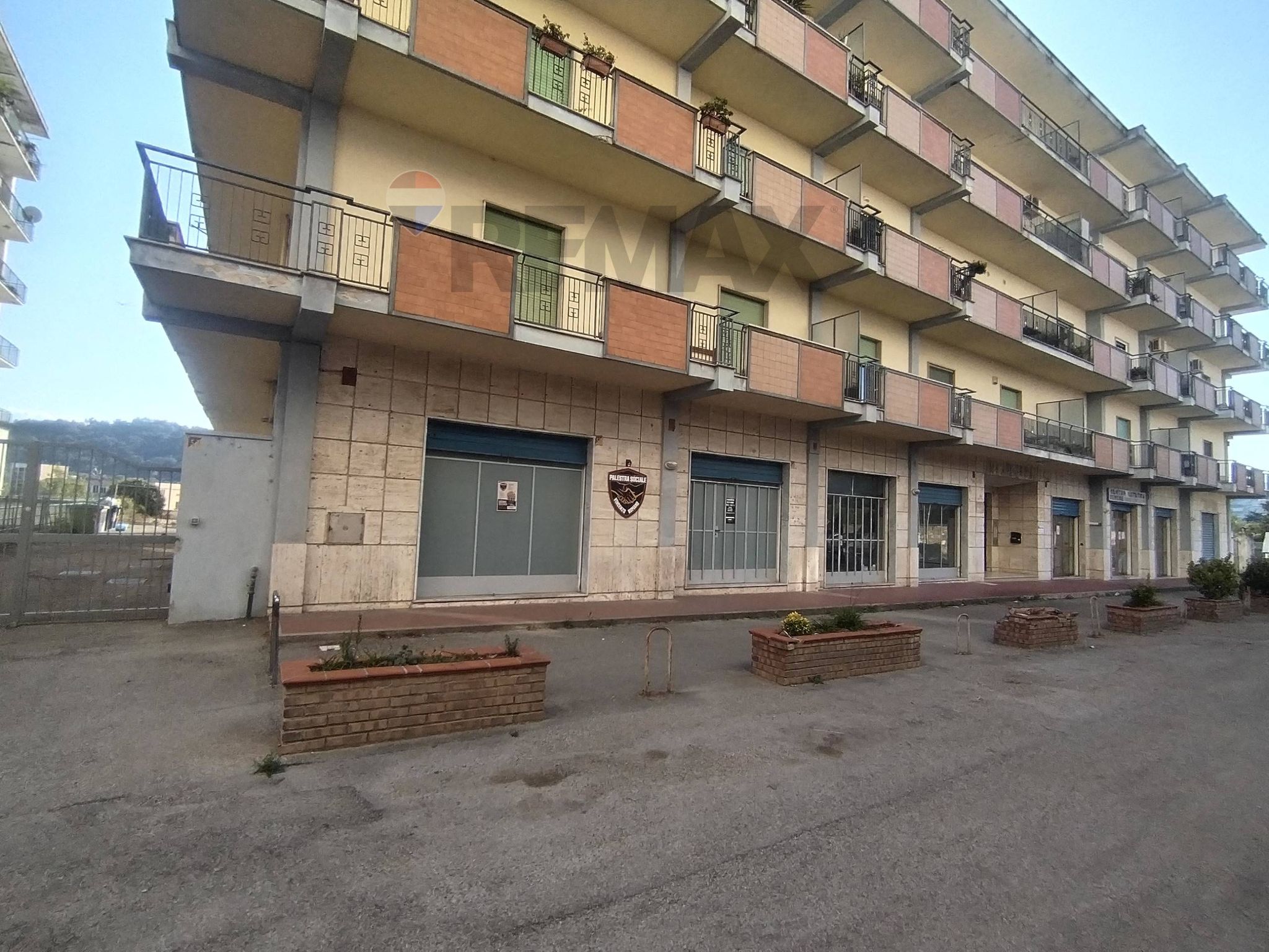 Edificio all'aperto