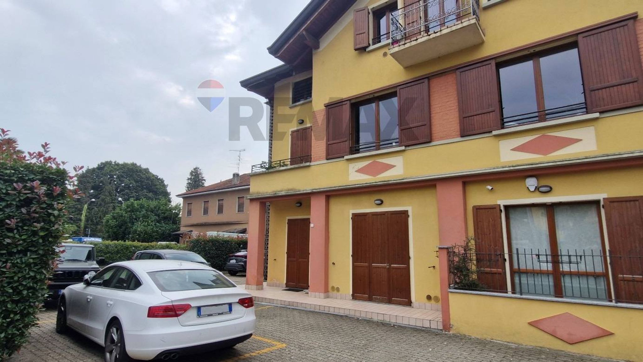 Property in Travedona-Monate