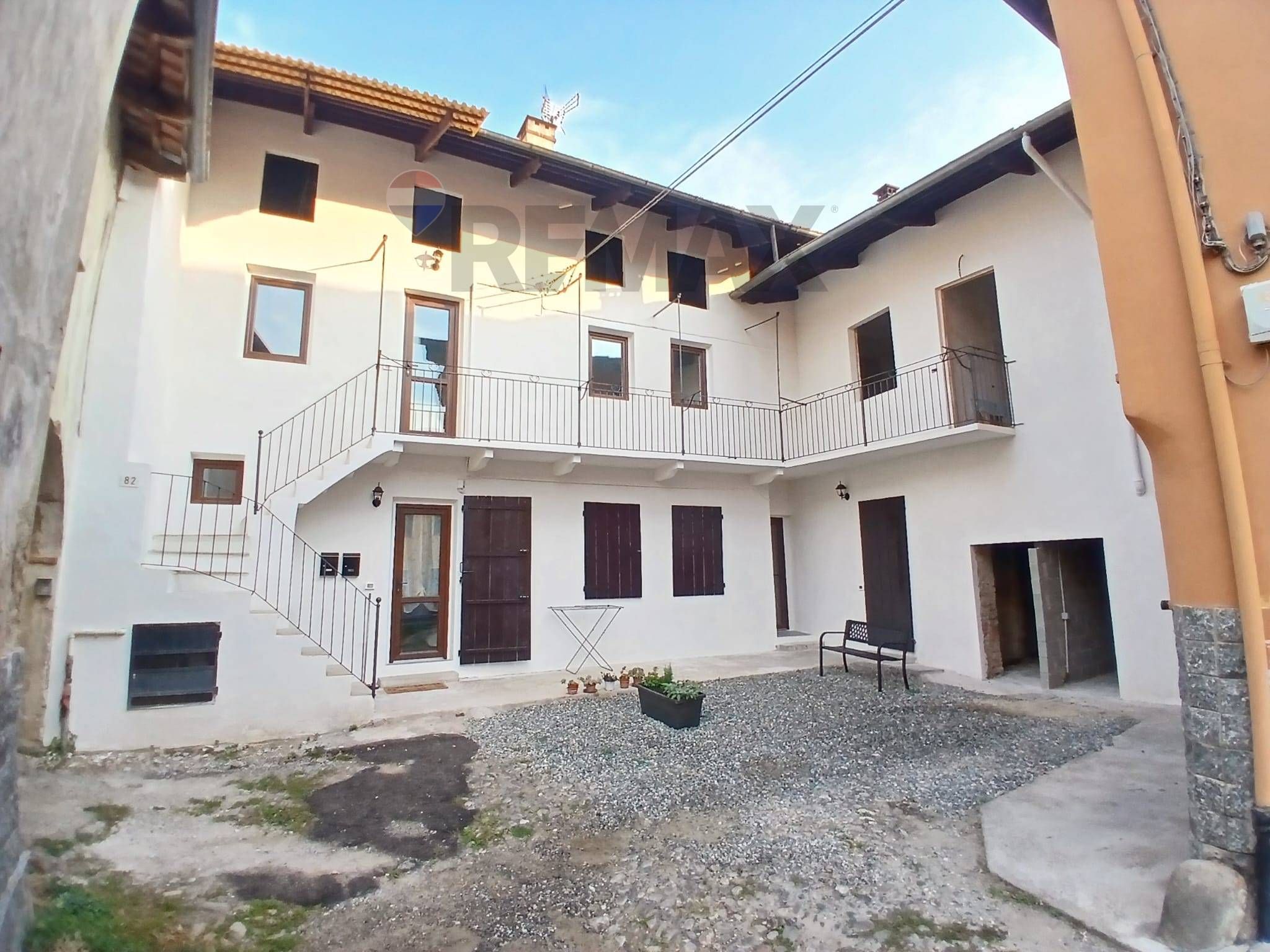 Edificio all'aperto