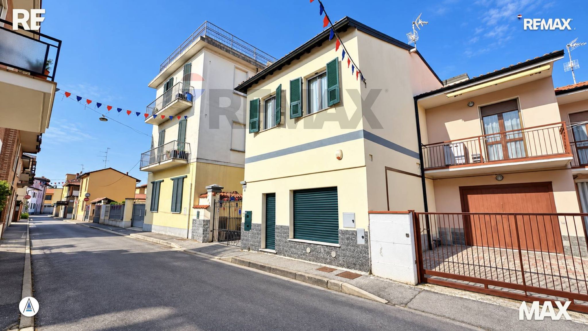 Property in Lacchiarella