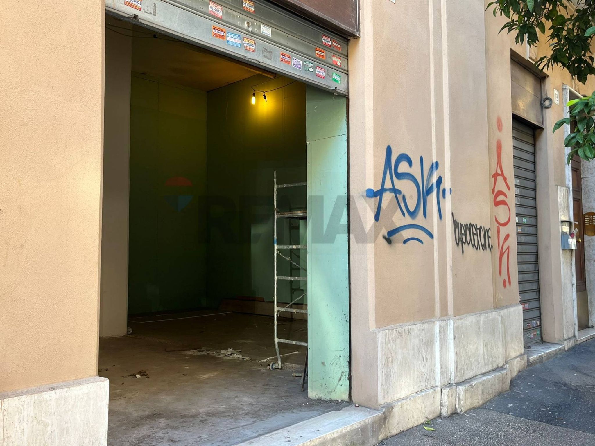 Edificio all'aperto