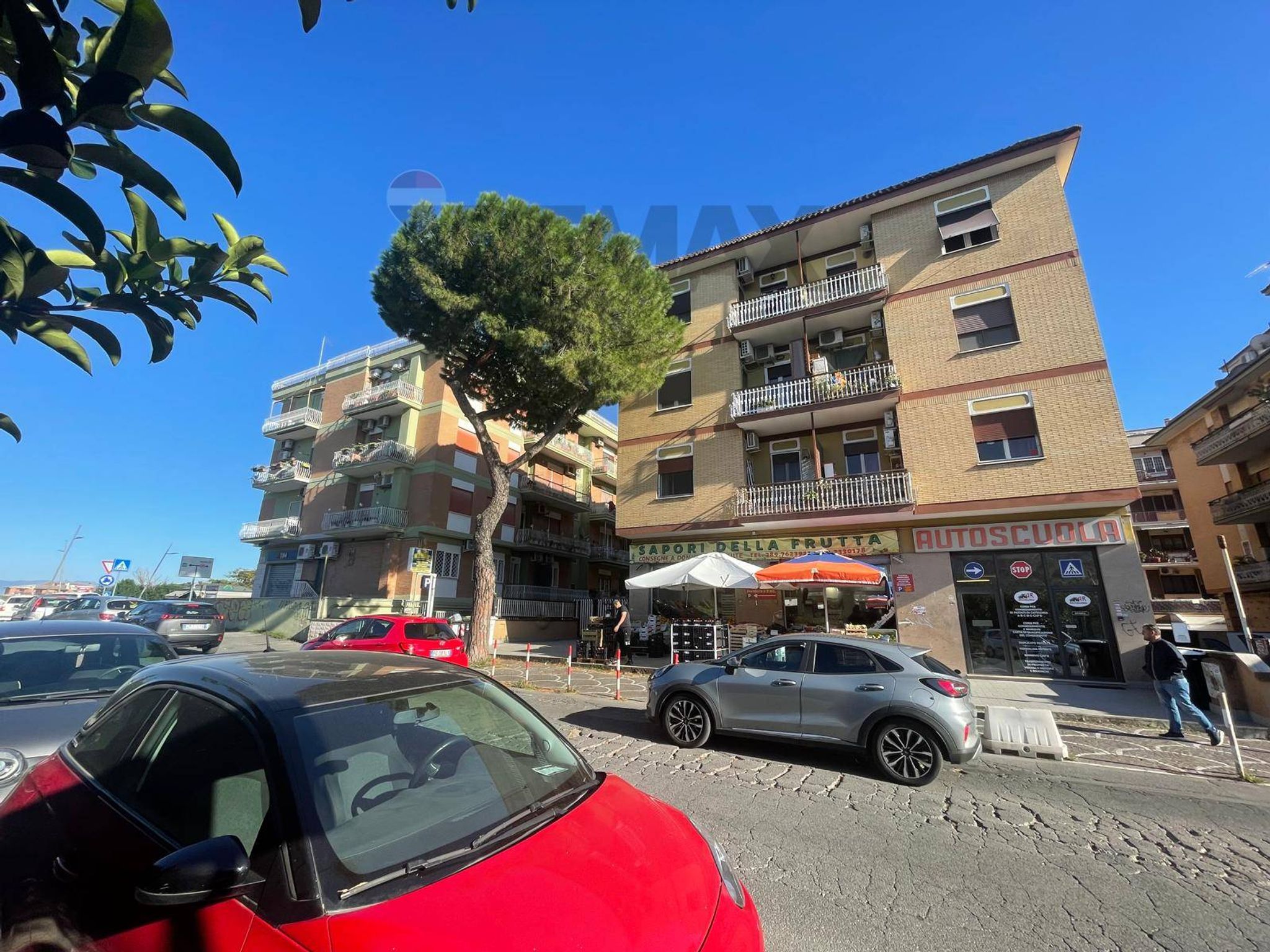 Edificio all'aperto