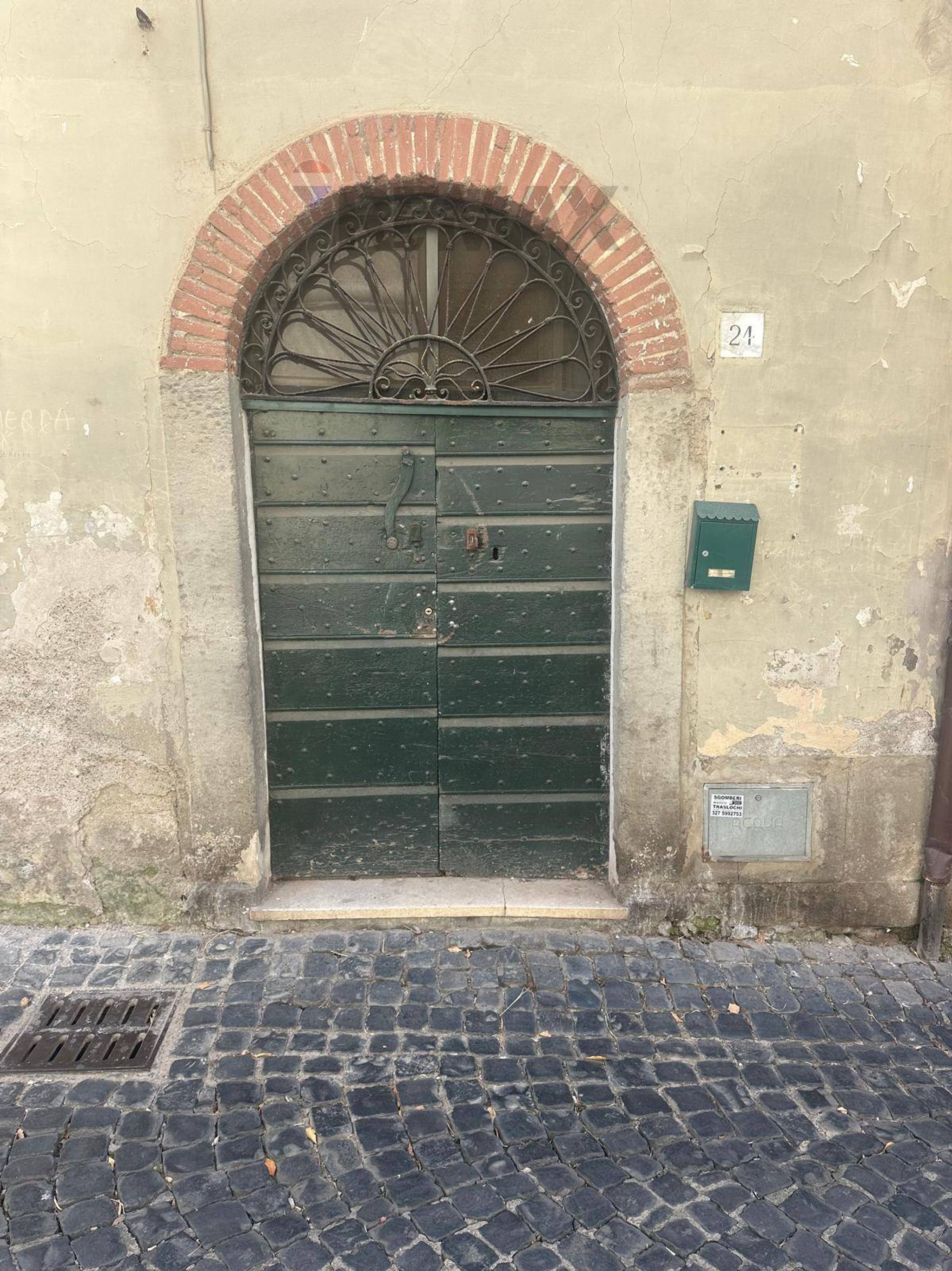 Edificio all'aperto