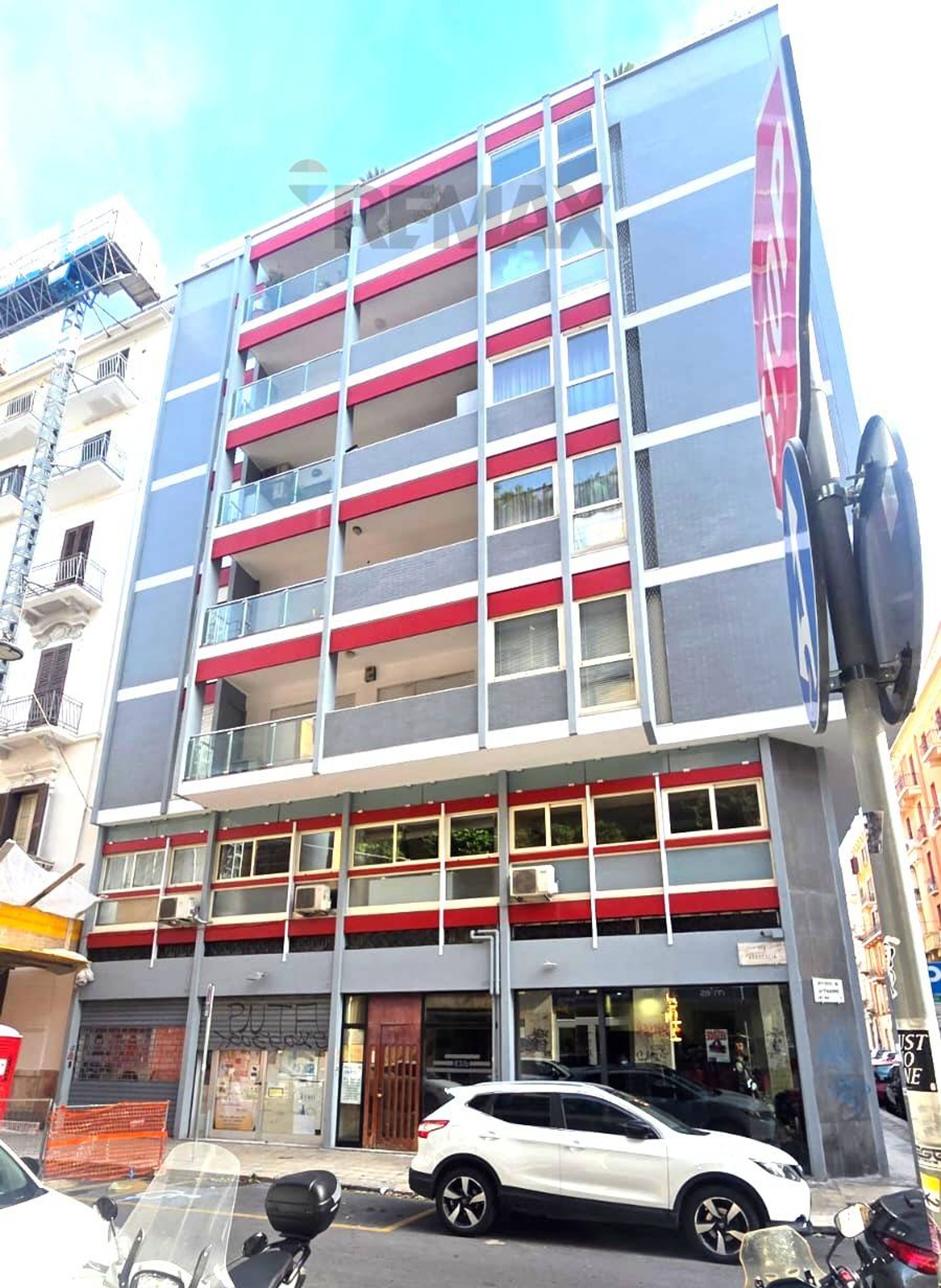 Edificio all'aperto