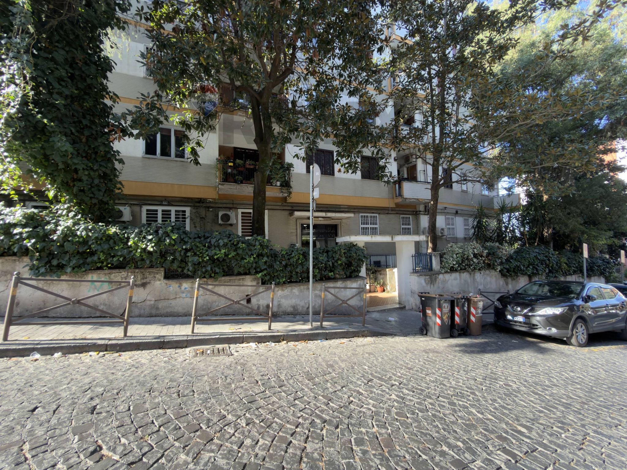 Edificio all'aperto
