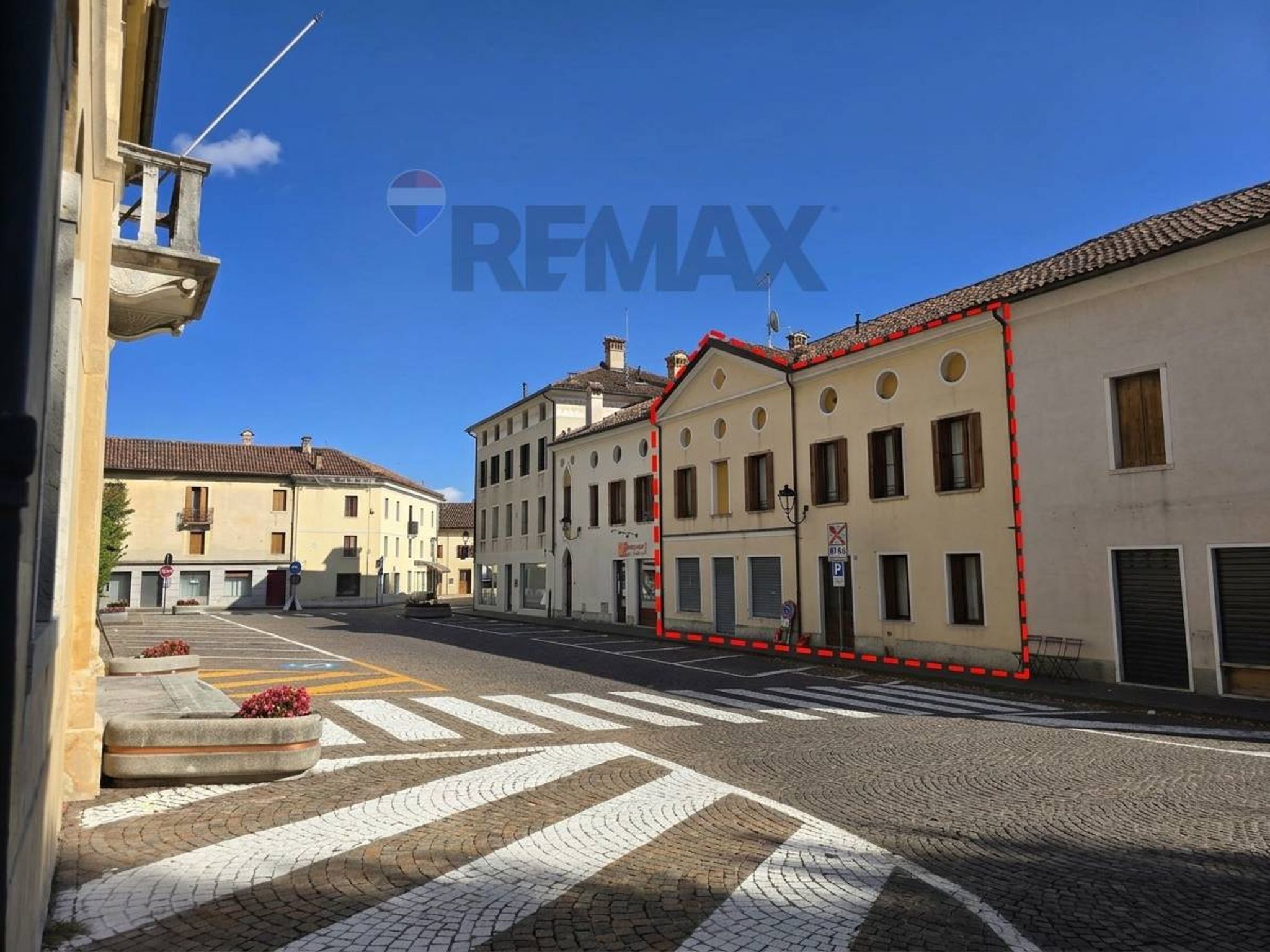 Edificio all'aperto